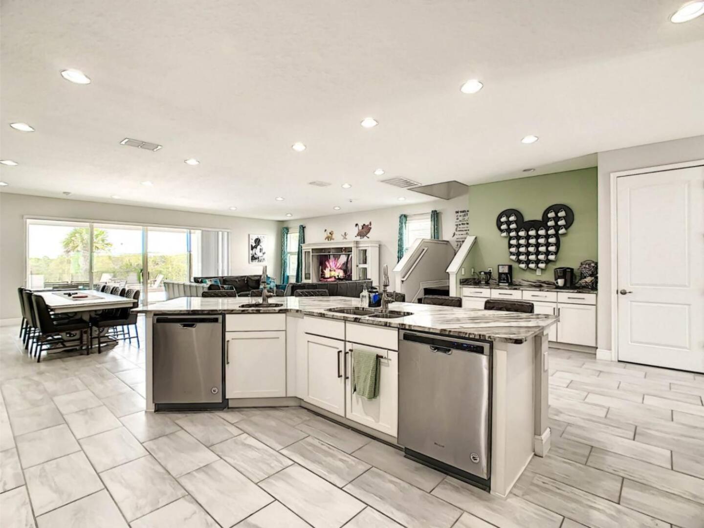 Stunning 11 Bedroom Themed House with Huge Pool Near Disney