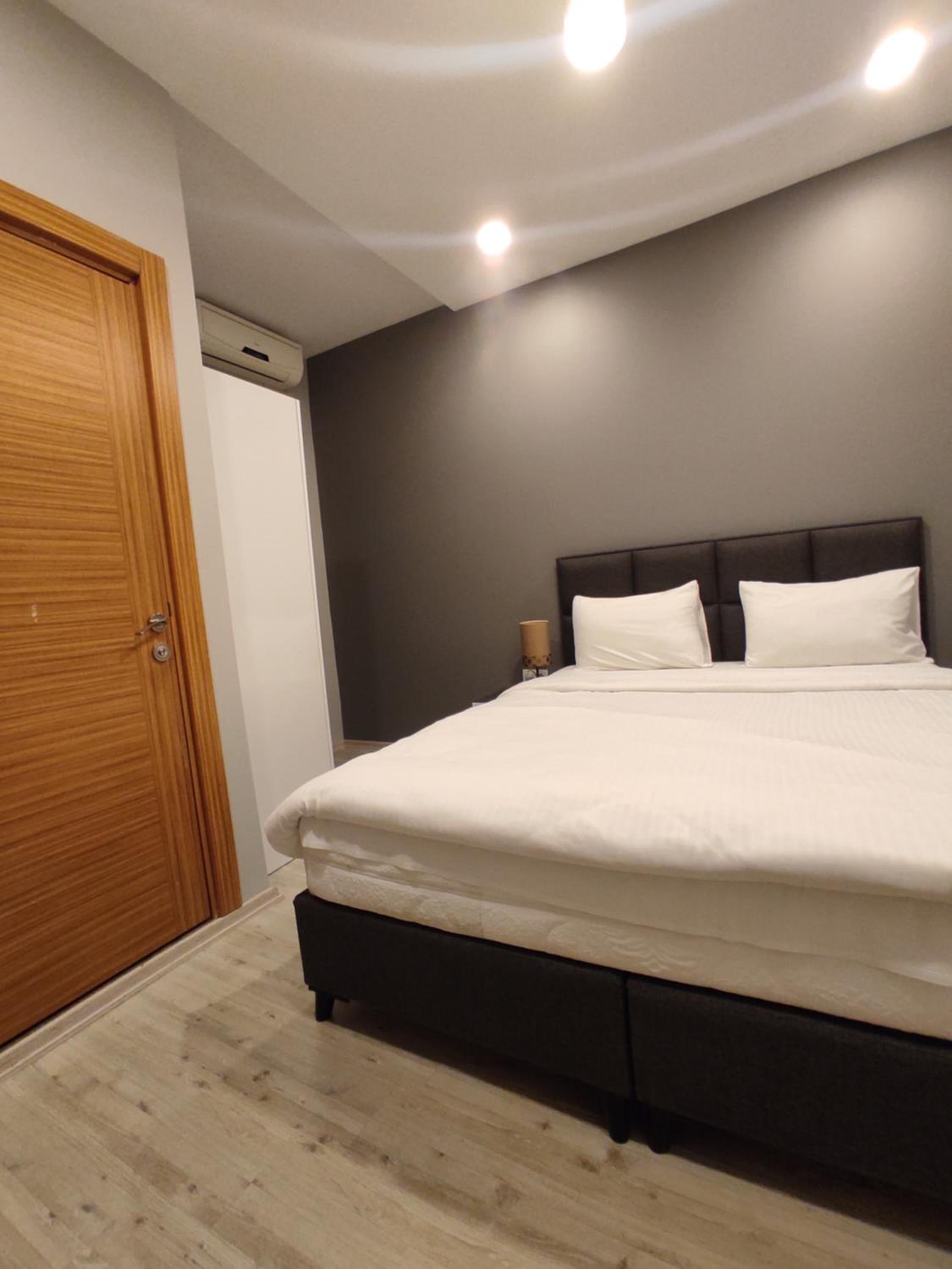 Ore Pera Suites - Image 68