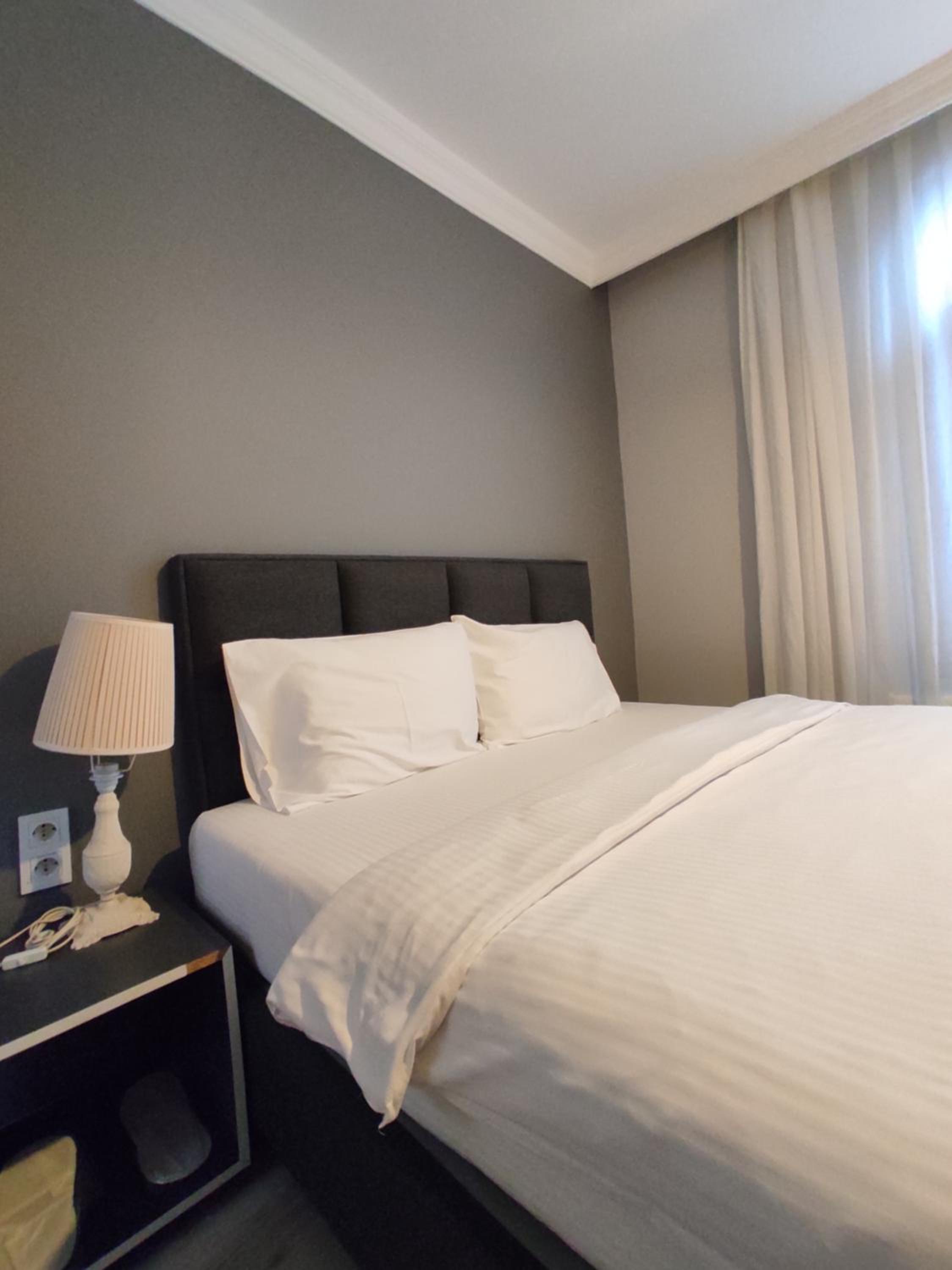 Ore Pera Suites - Image 22