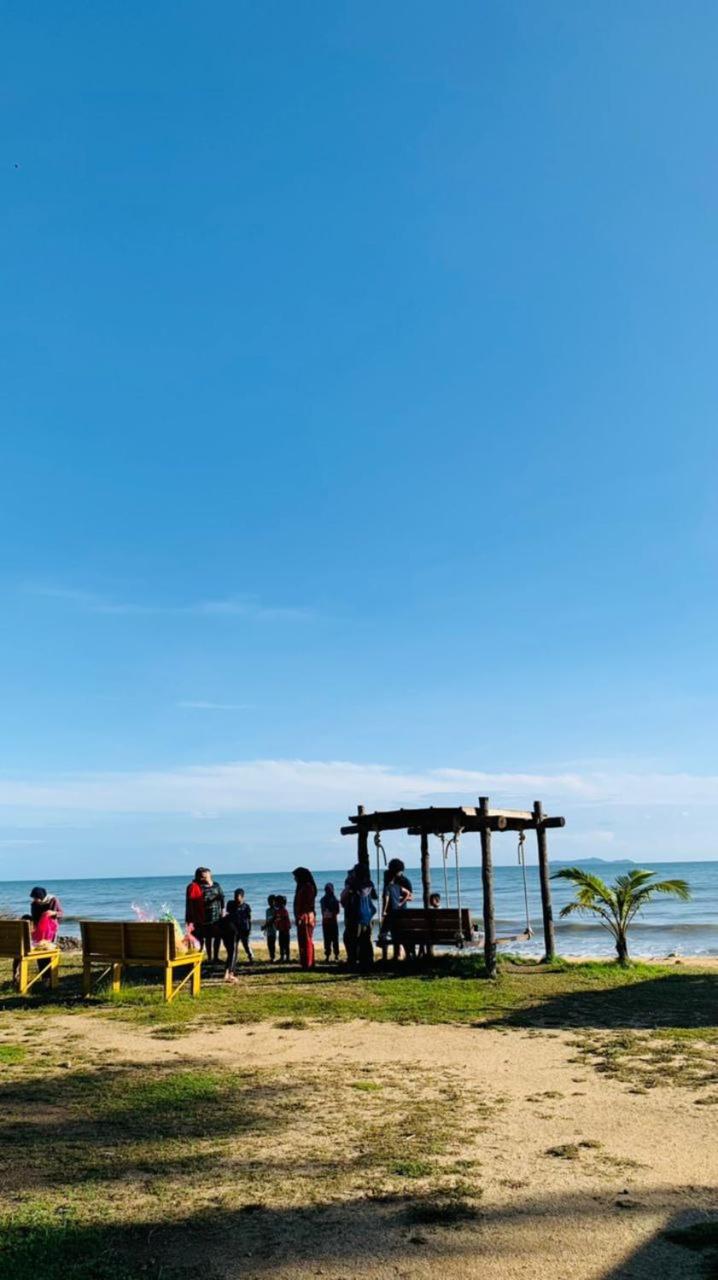 Bayu Beach Penarek