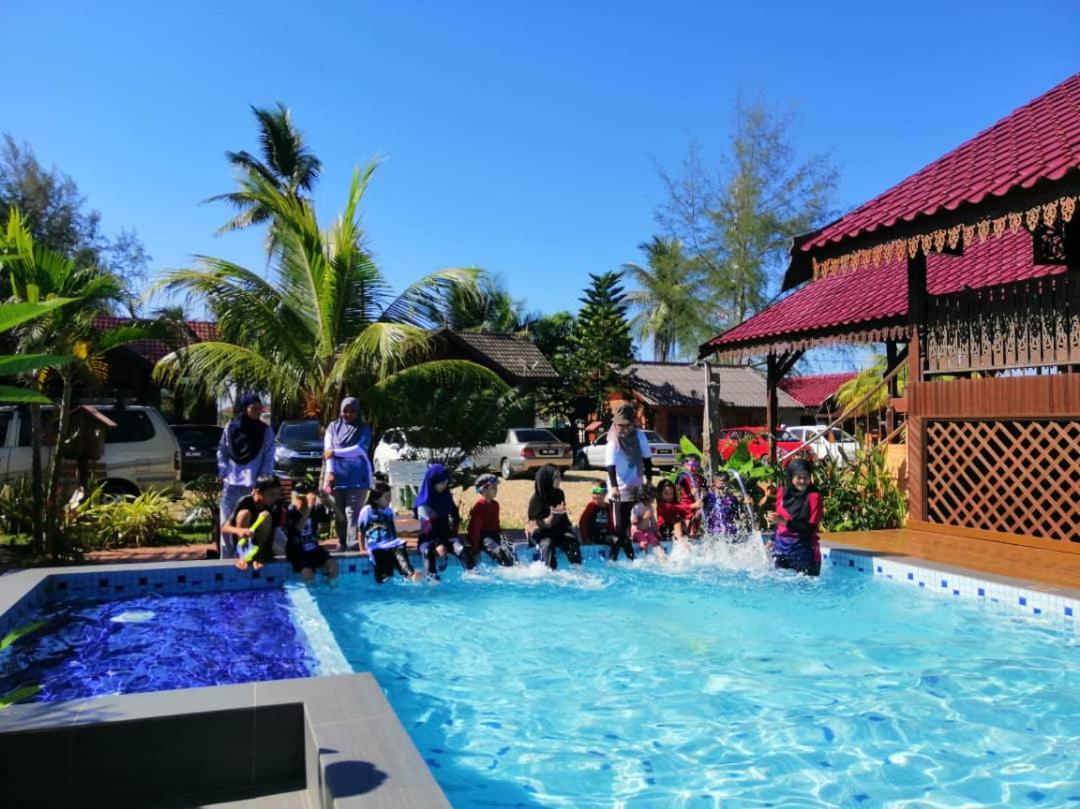 Bayu Beach Penarek