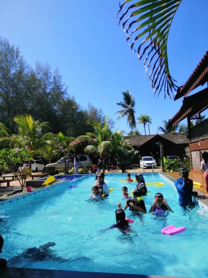 Bayu Beach Penarek