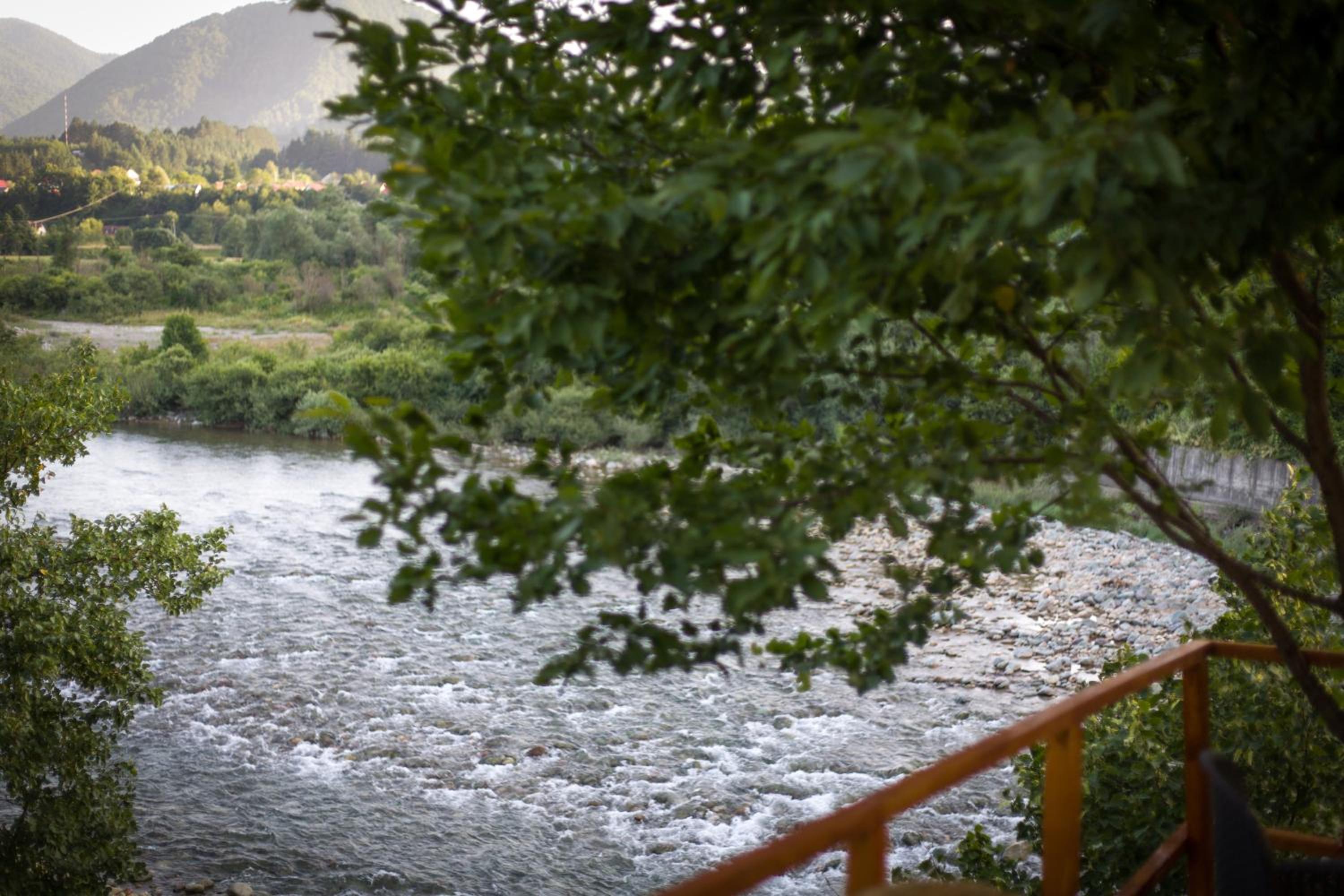 Tara Riverside