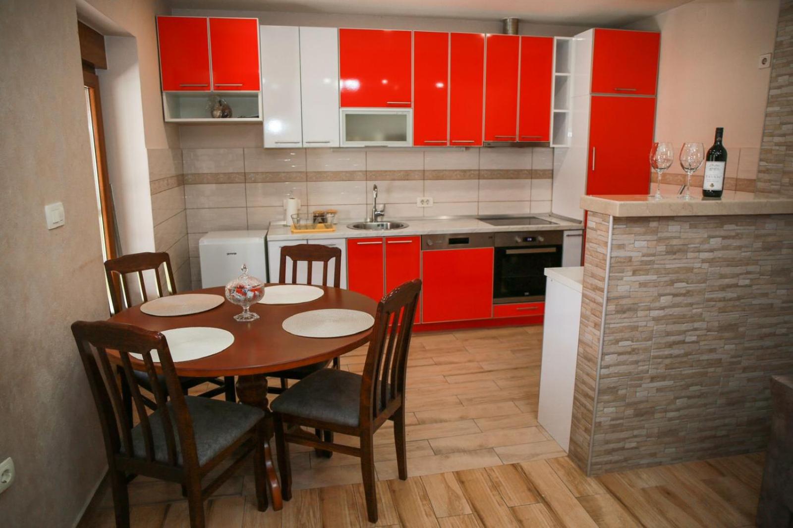 Kastel Apartments