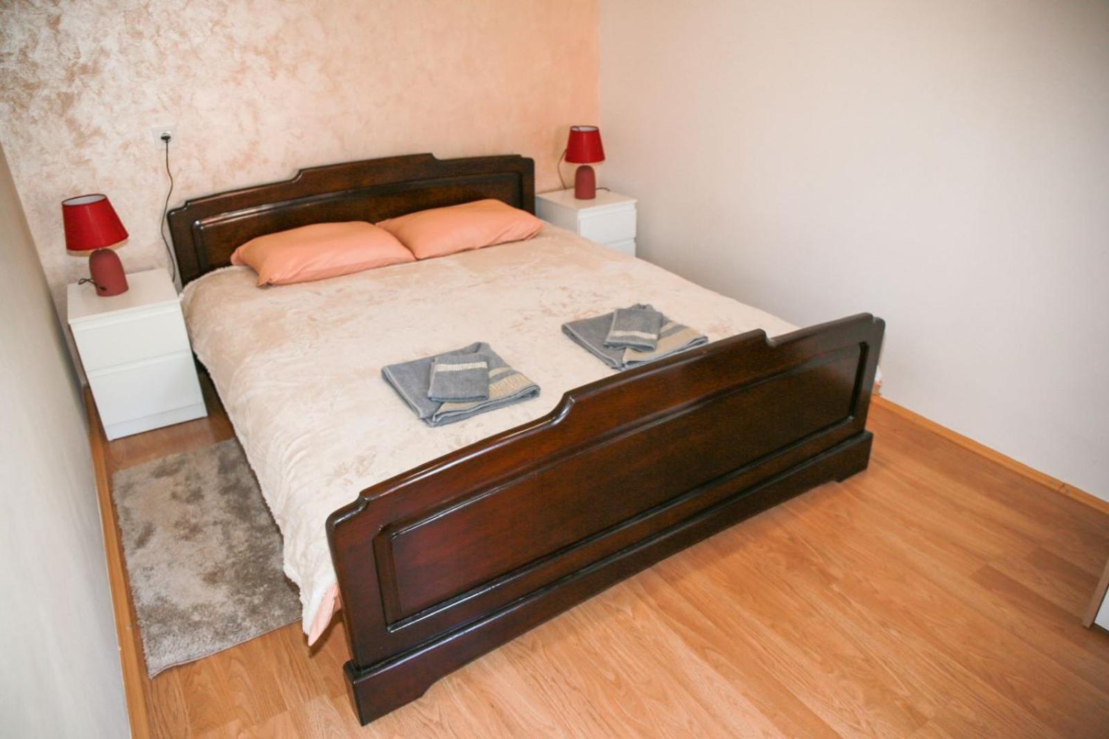 Kastel Apartments