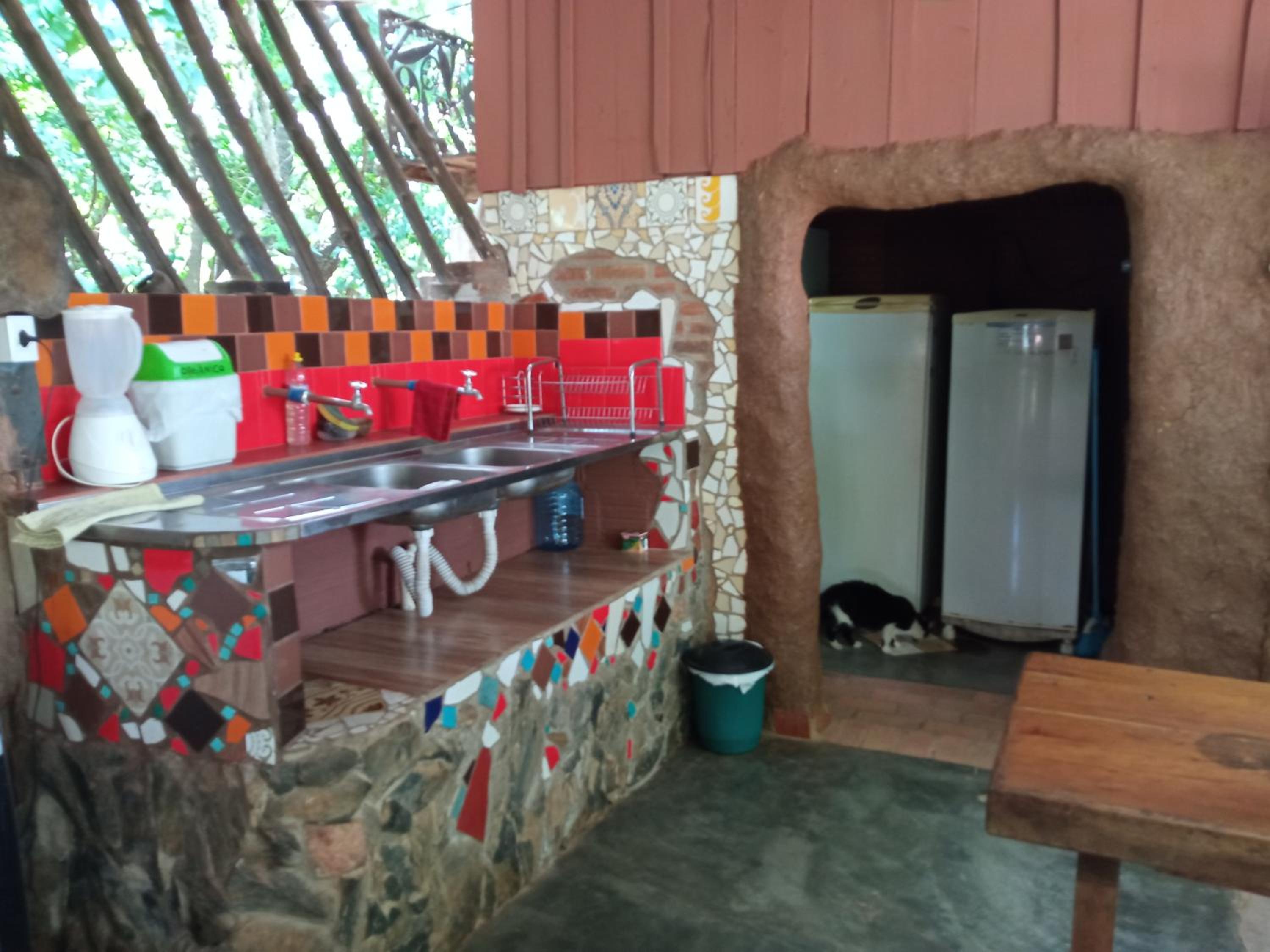 NOMADAS chalés, mini casinhas, bangalôs , área de camping e cozinha compartilhada