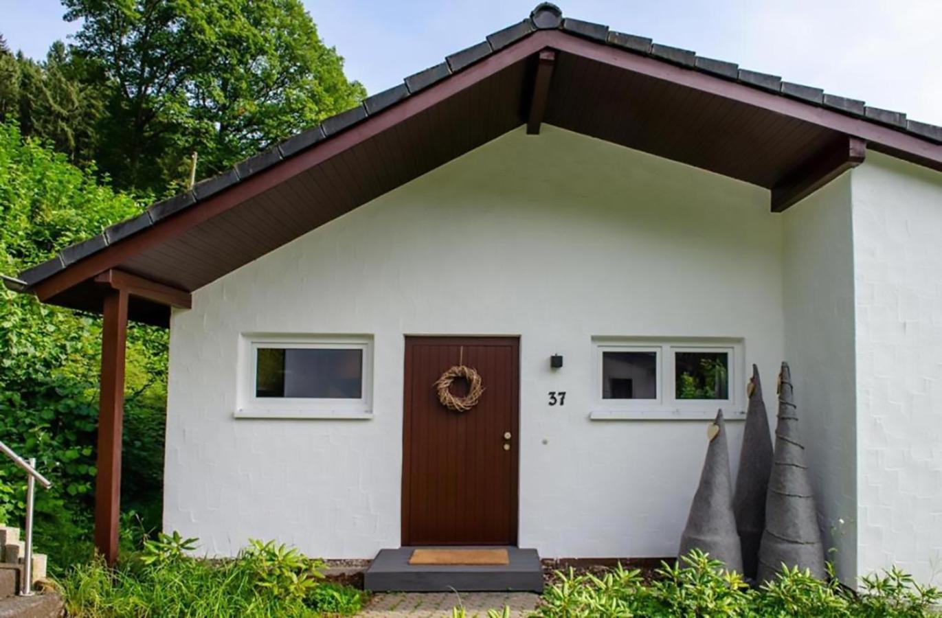 Eifel Cottage Biersdorf am See - Property Image 1