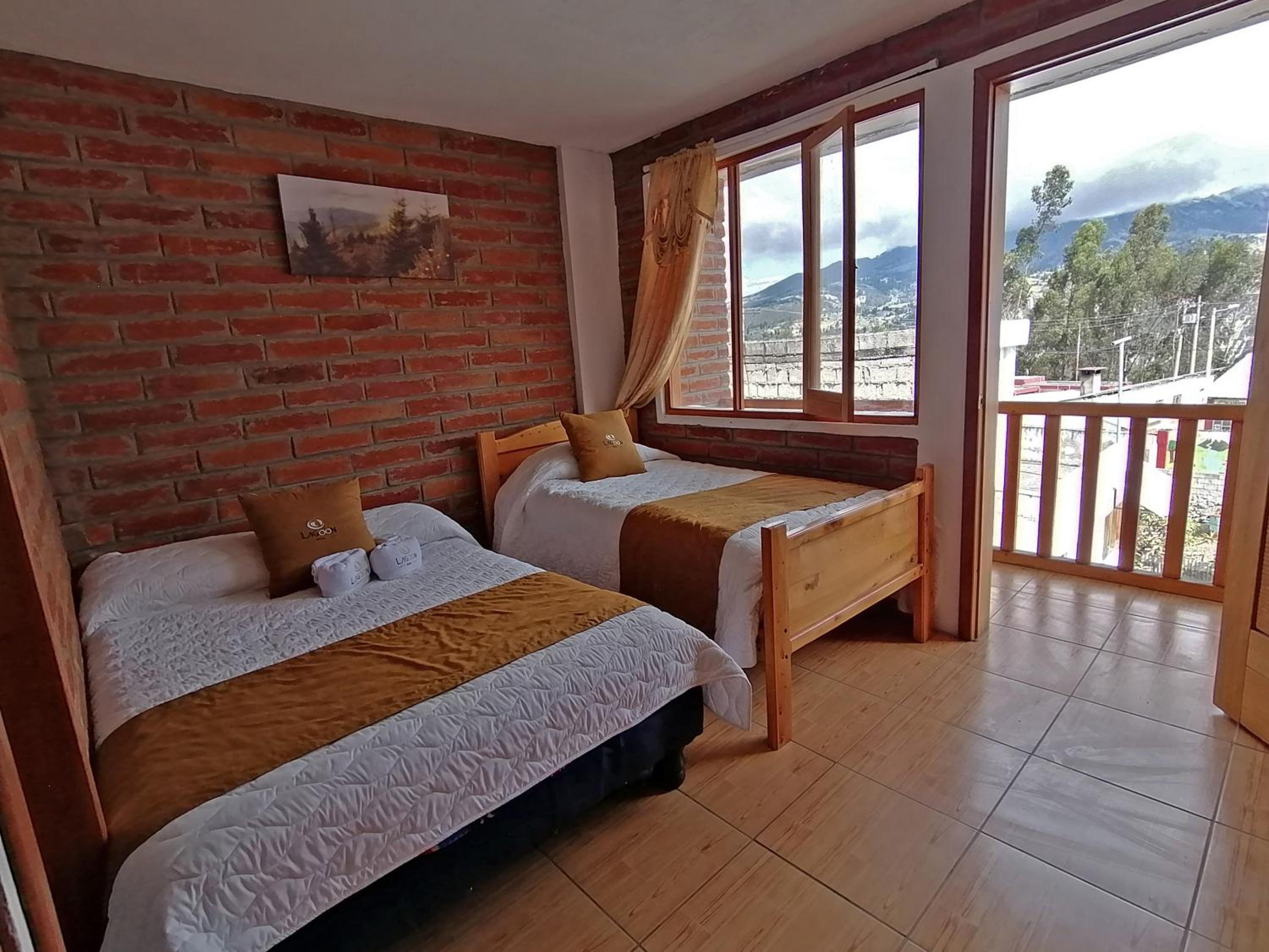 Lagoon Hotel Chugchilan