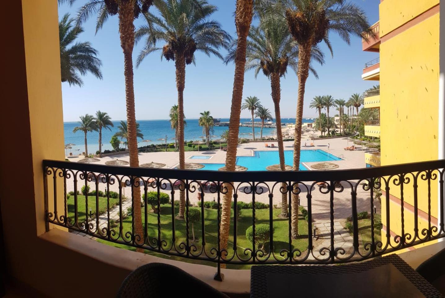 Esplanada hotel Apartments