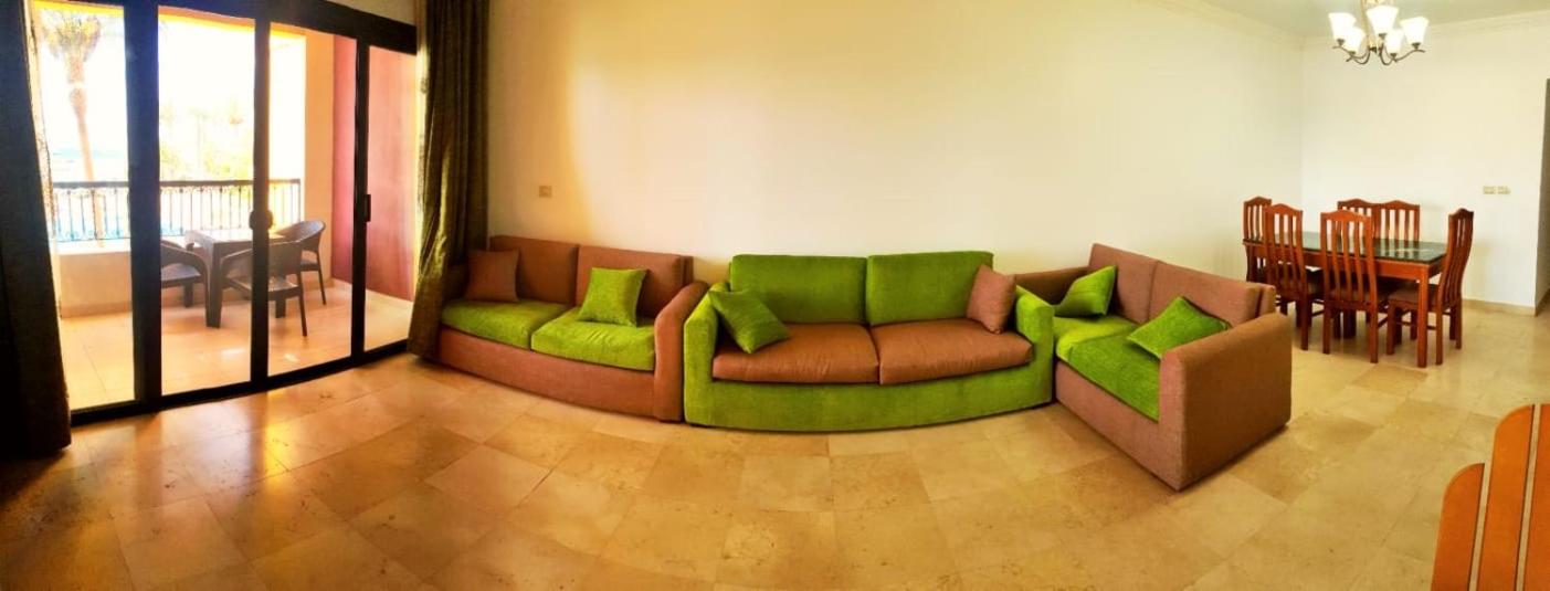 Esplanada hotel Apartments