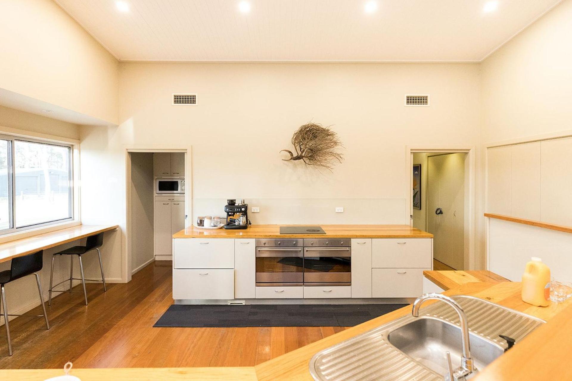 Springbank House