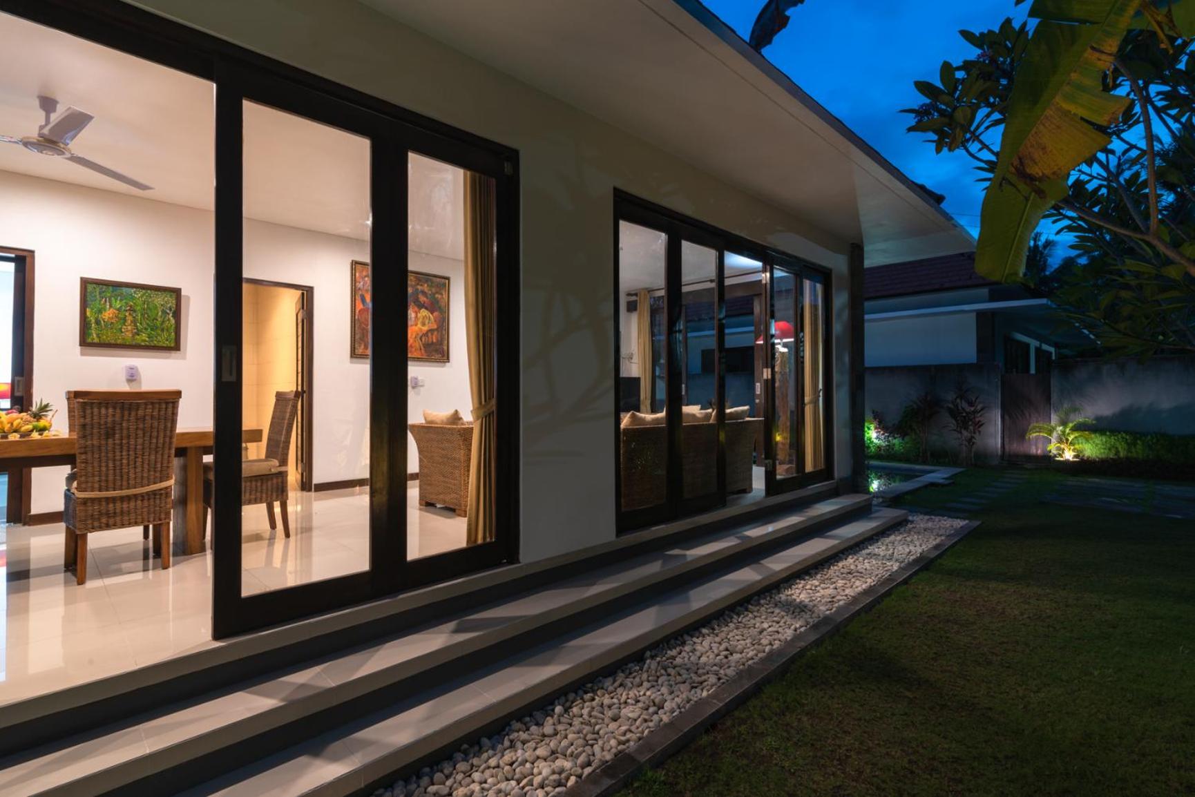Villa Anna - Serenity Ambiance In Central Lovina view 2