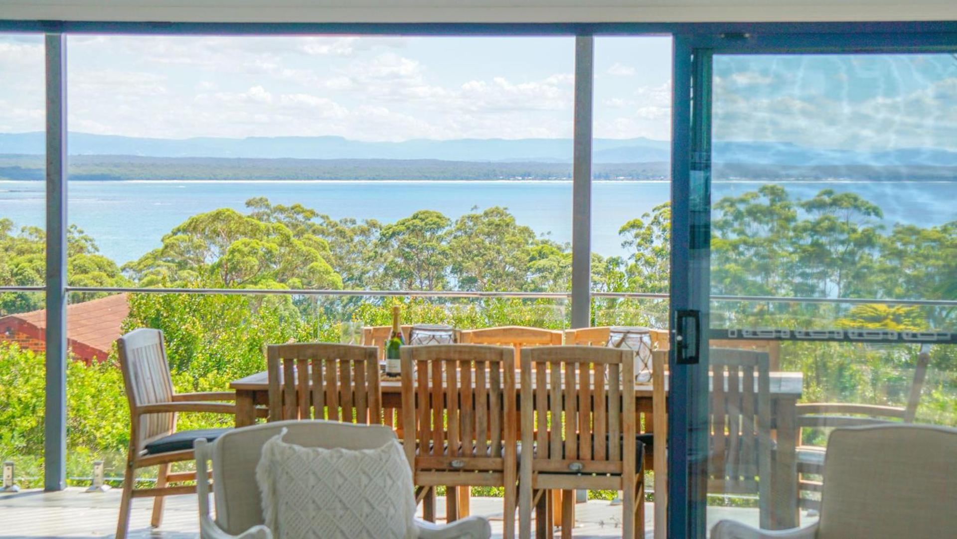 Vincentia Views
