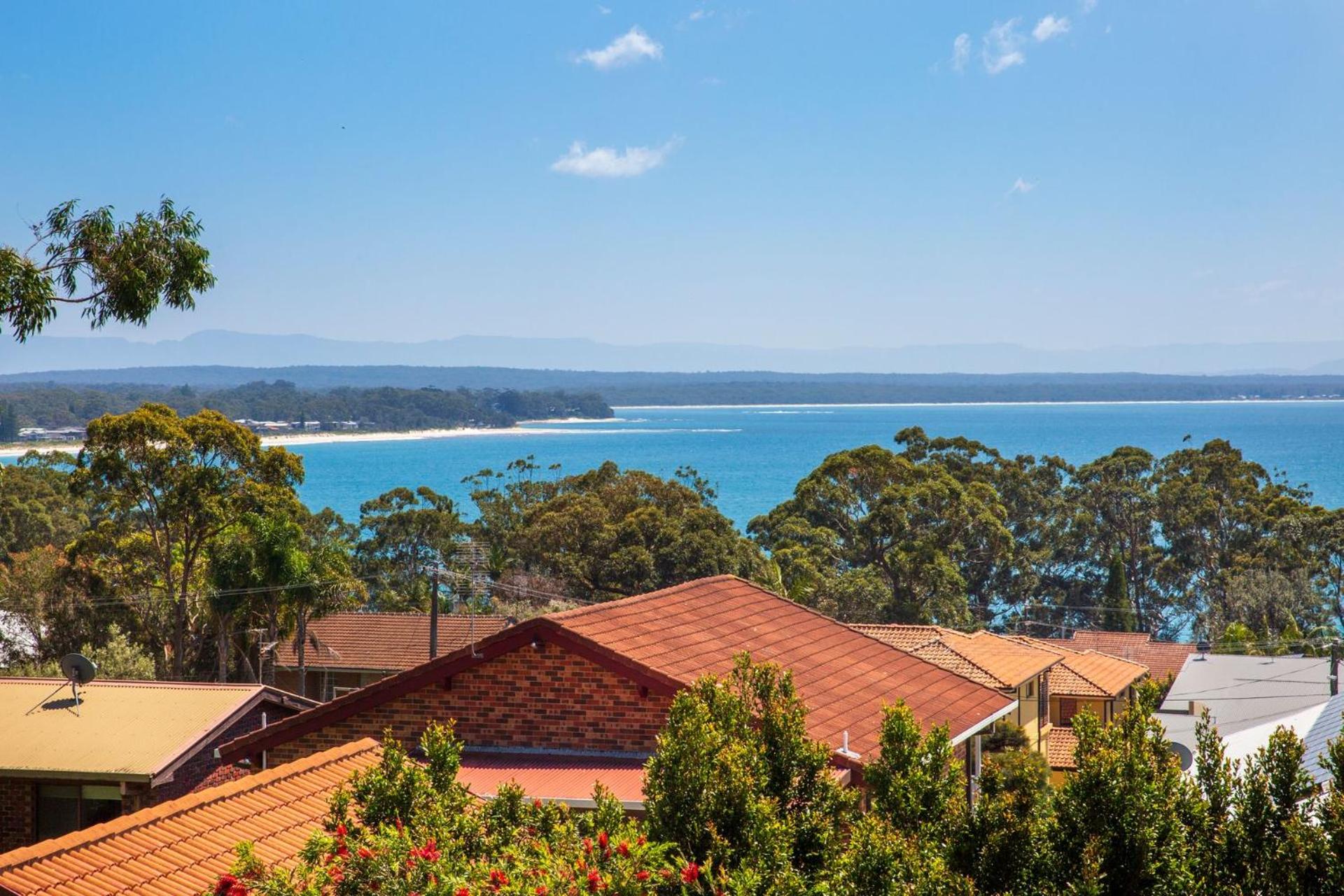 Vincentia Views