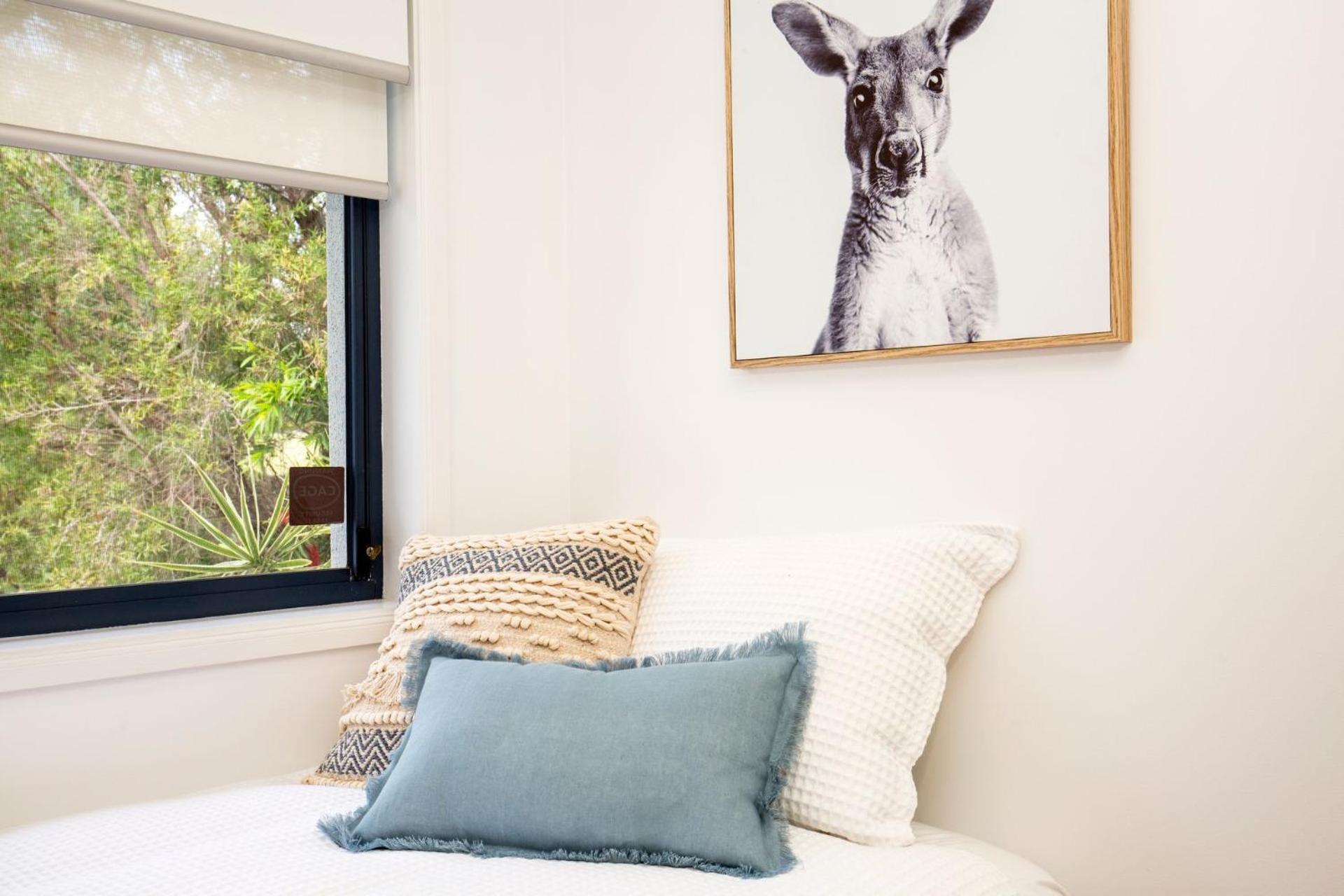 Vincentia Views