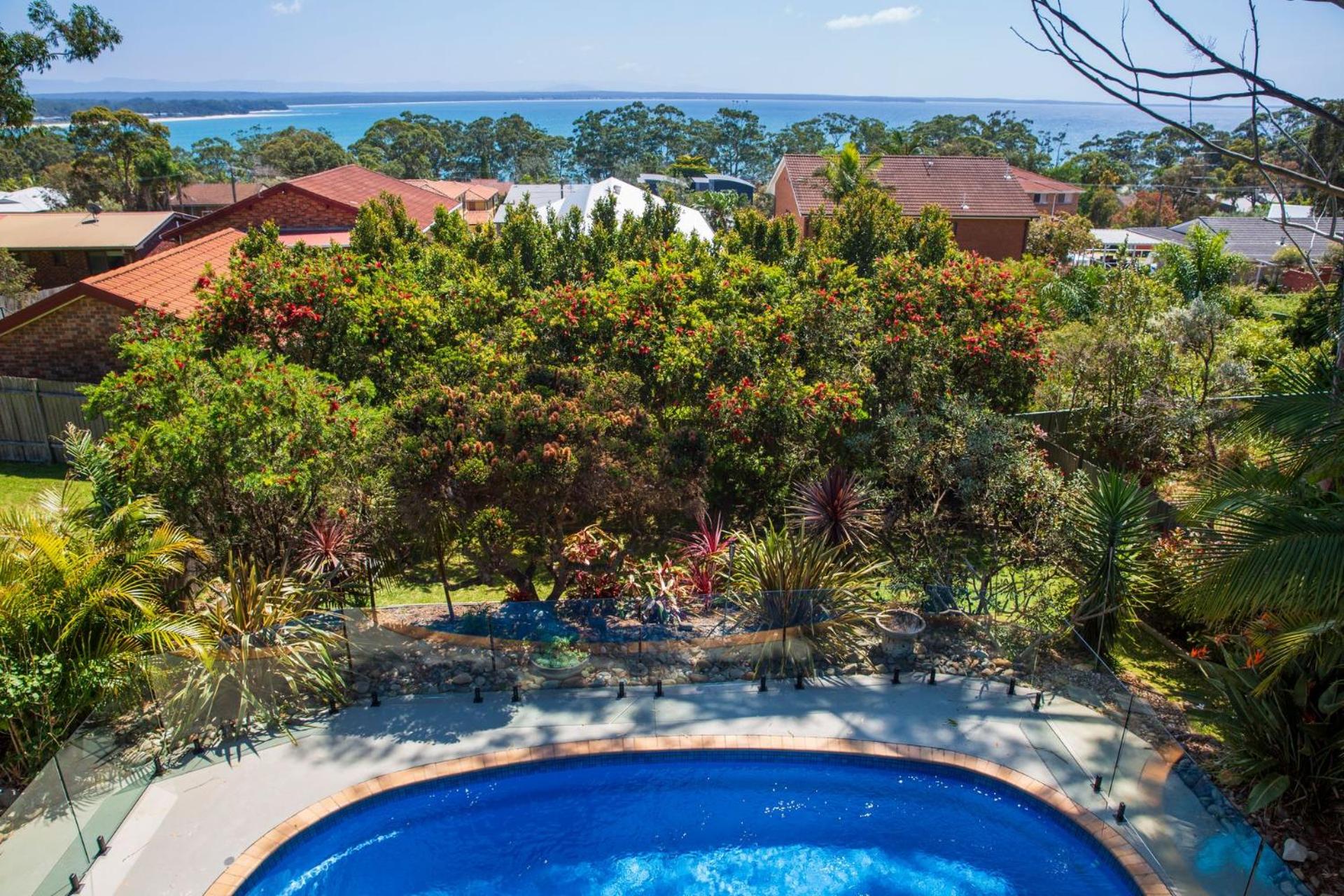 Vincentia Views