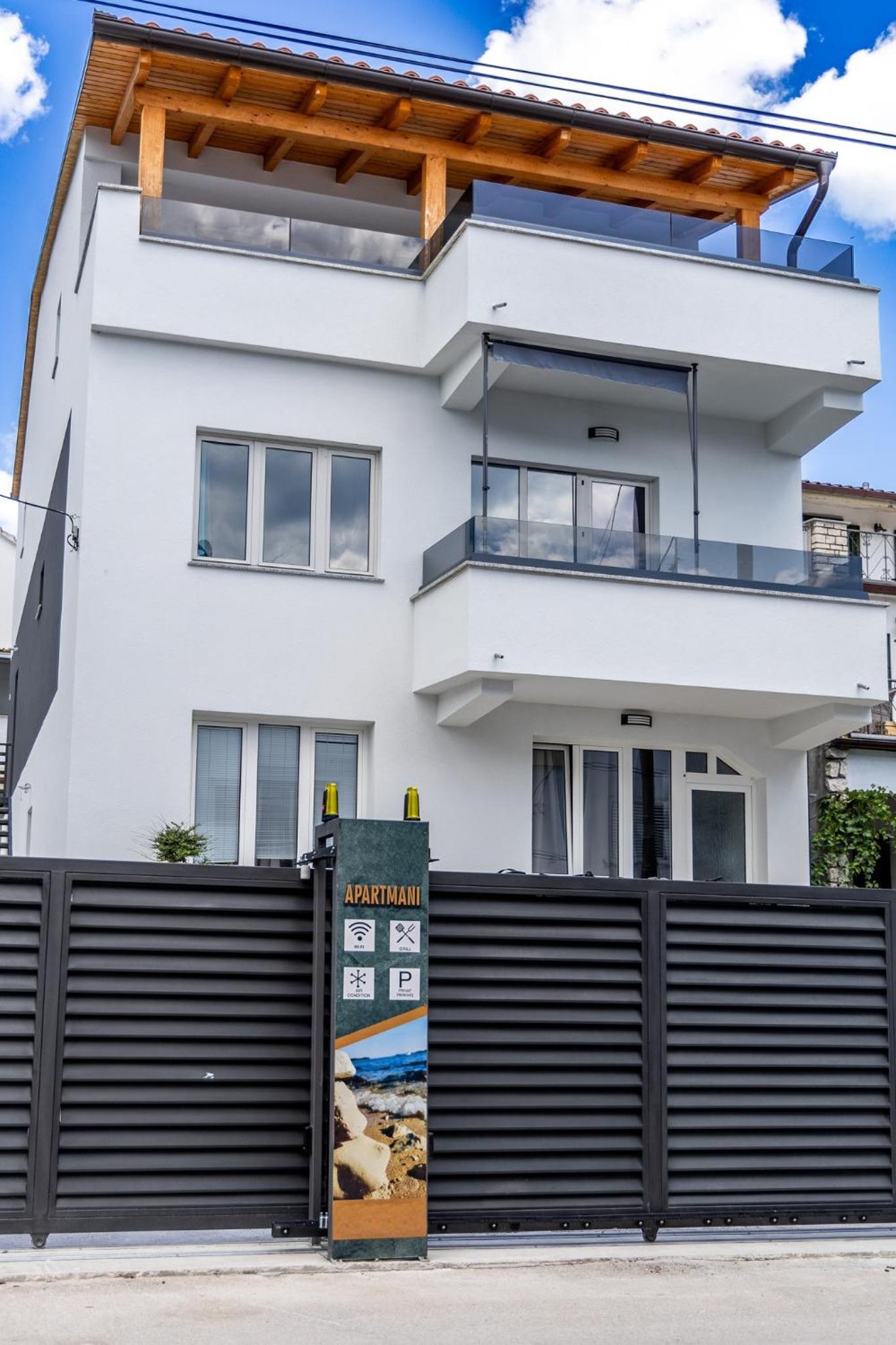 Apartments and rooms by the sea Pakostane, Biograd - 18426 view 2