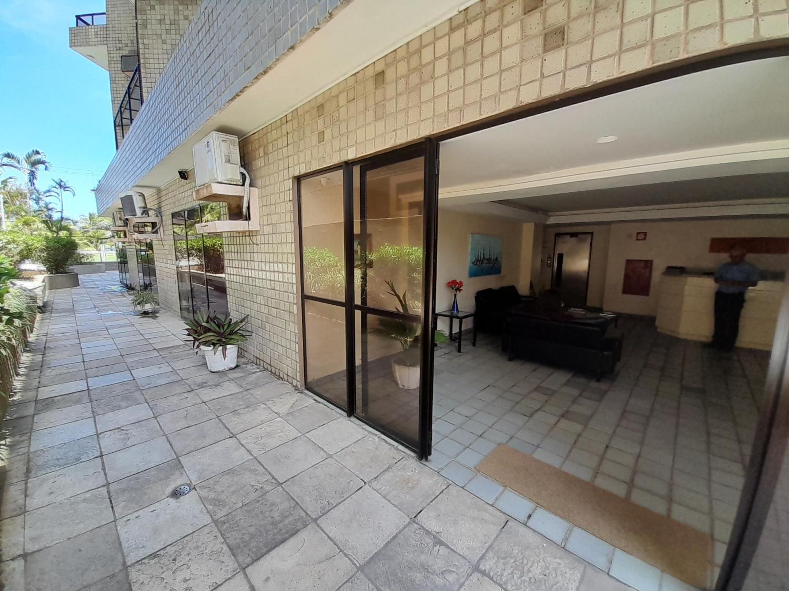 Apartamento dúplex em frente ao mar de Pajuçara