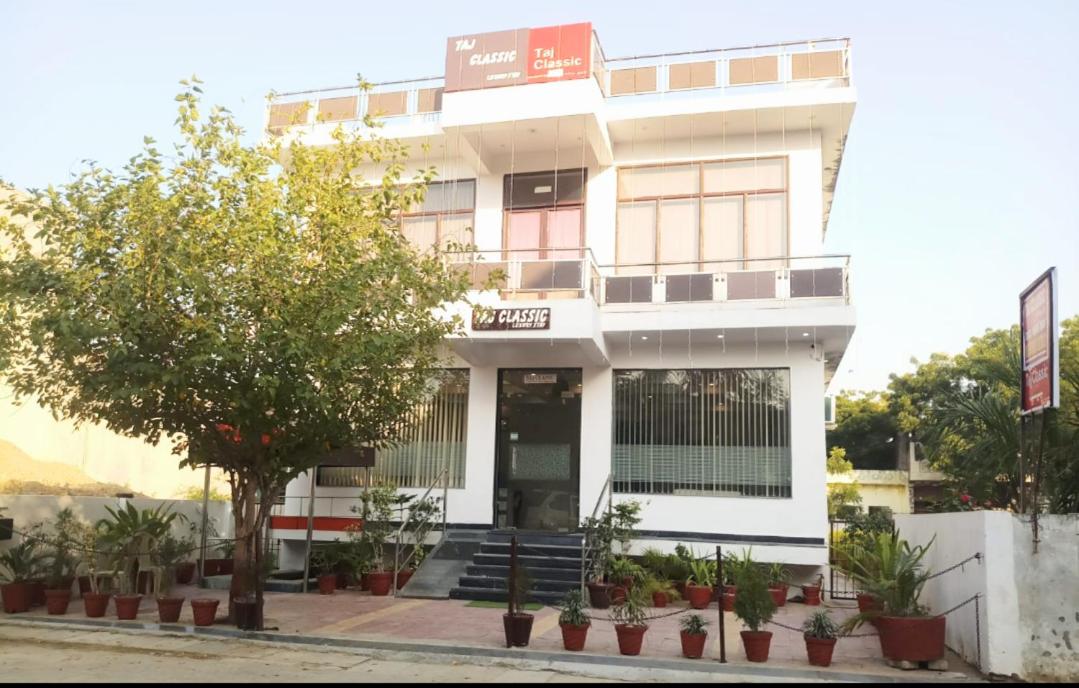 Taj Classic Agra
