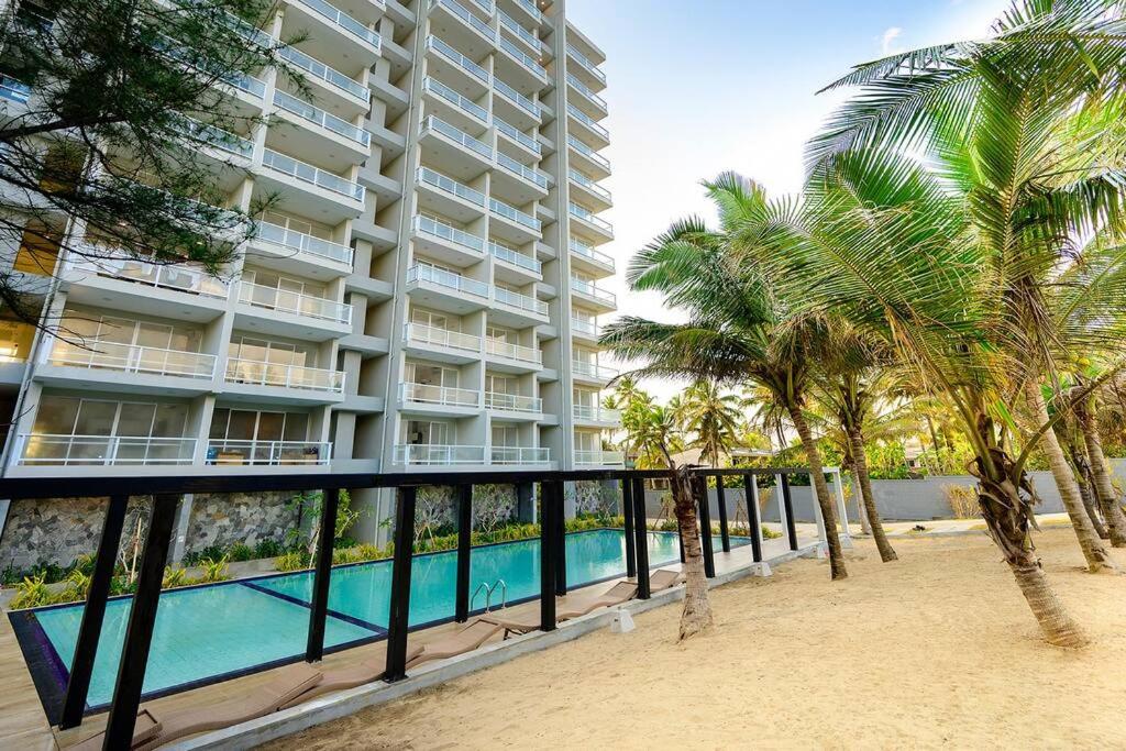 MaSa Beach Front Apartment Uswetakeiyawa B12