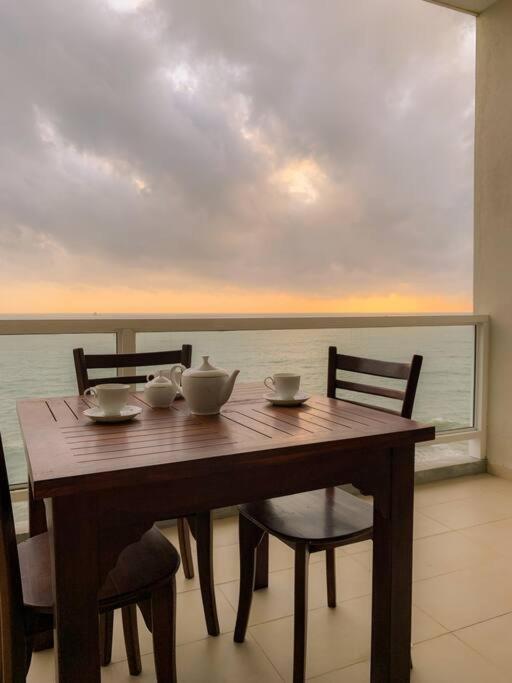 MaSa Beach Front Apartment Uswetakeiyawa B12