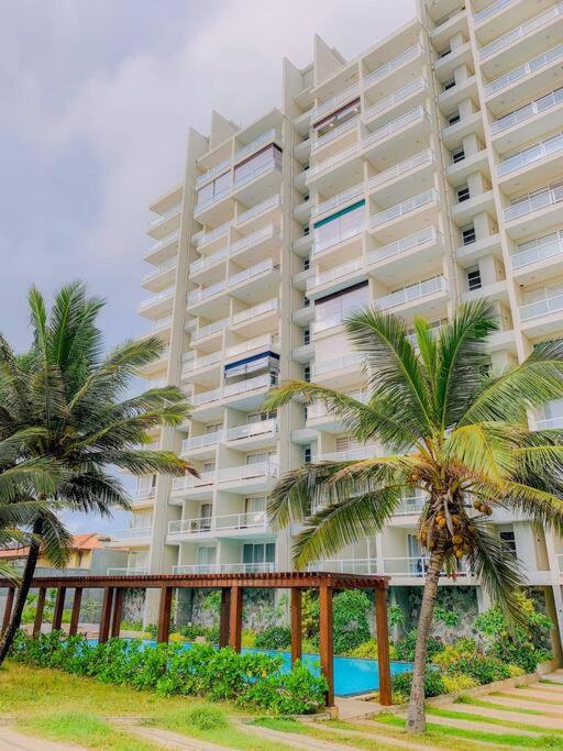 MaSa Beach Front Apartment Uswetakeiyawa B12
