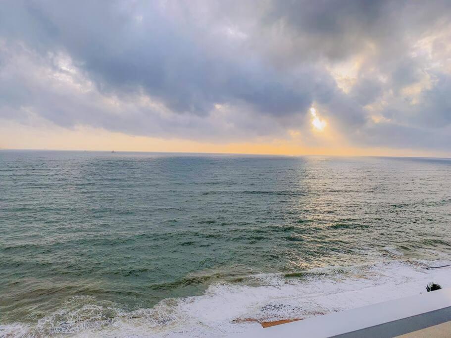 MaSa Beach Front Apartment Uswetakeiyawa B12