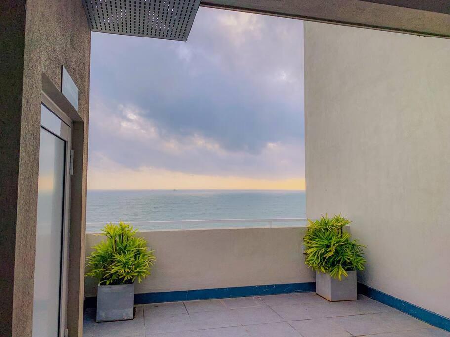 MaSa Beach Front Apartment Uswetakeiyawa B12