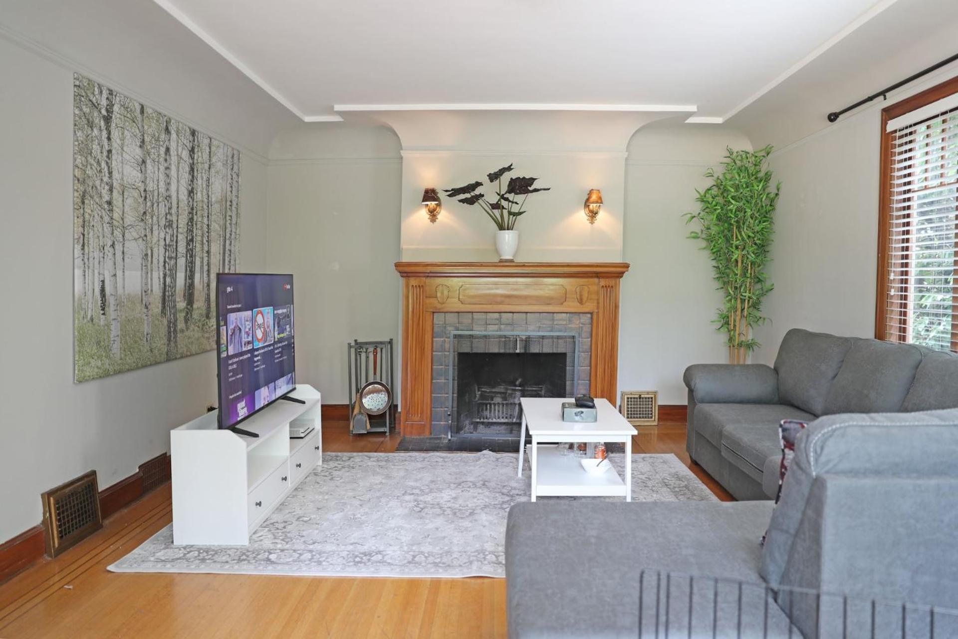 Vancouver Villa