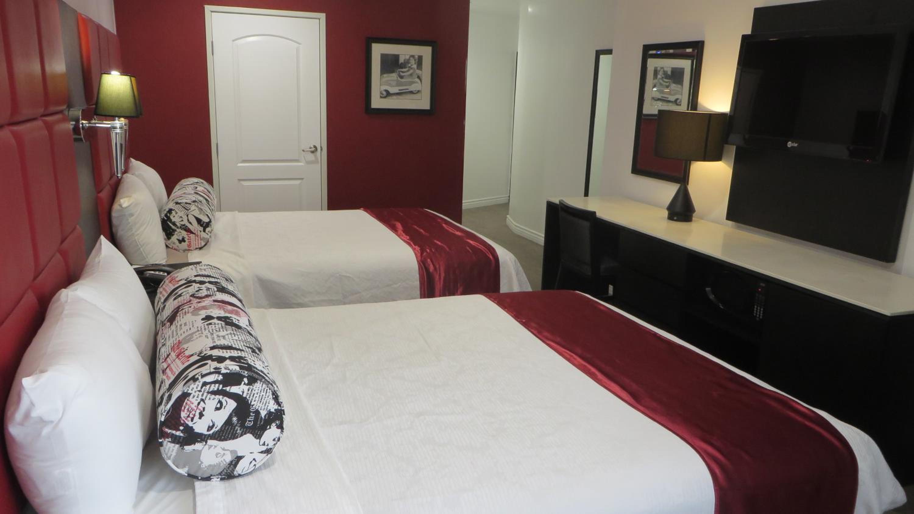 Legend Hotel Hollywood