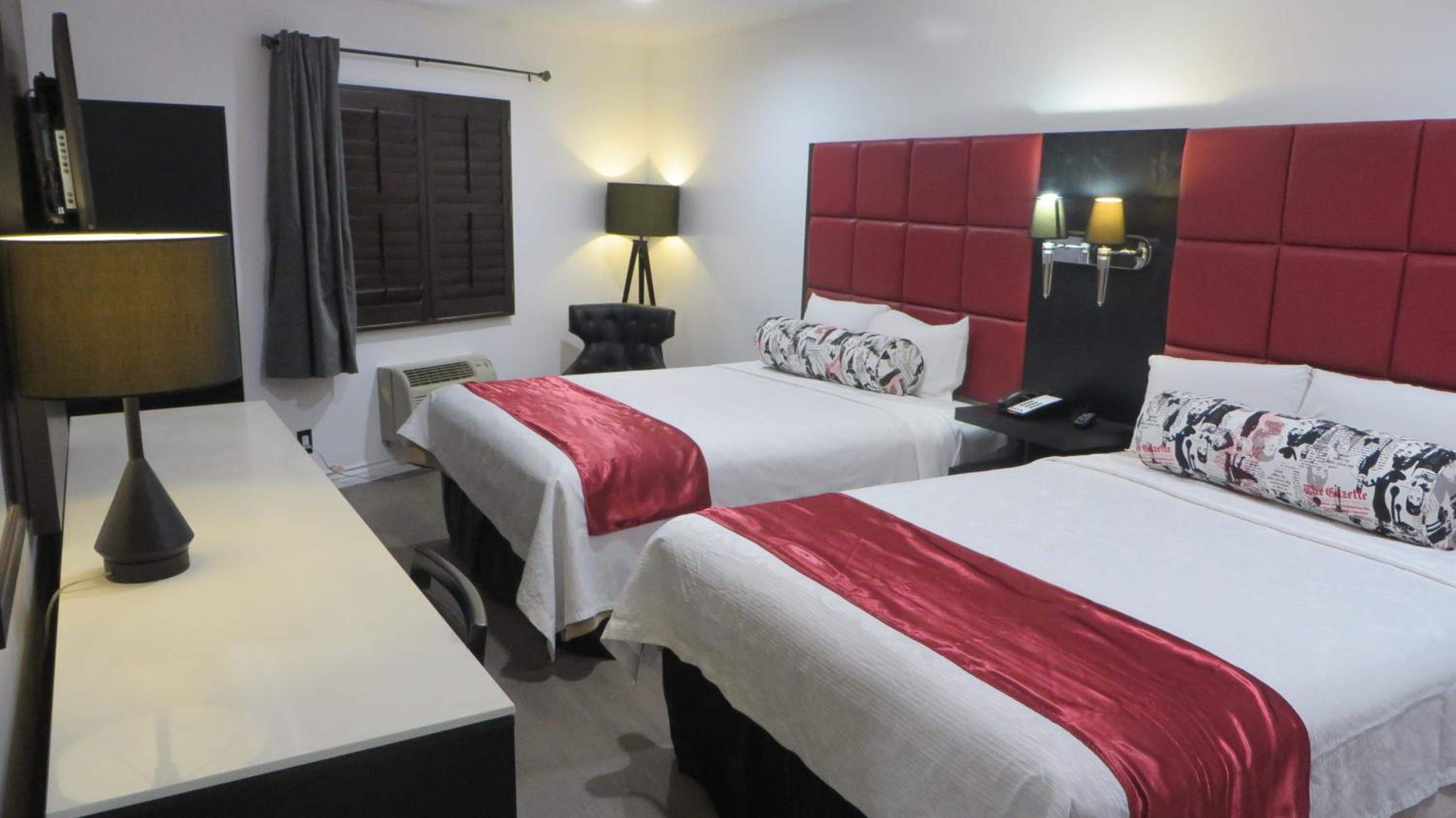 Legend Hotel Hollywood