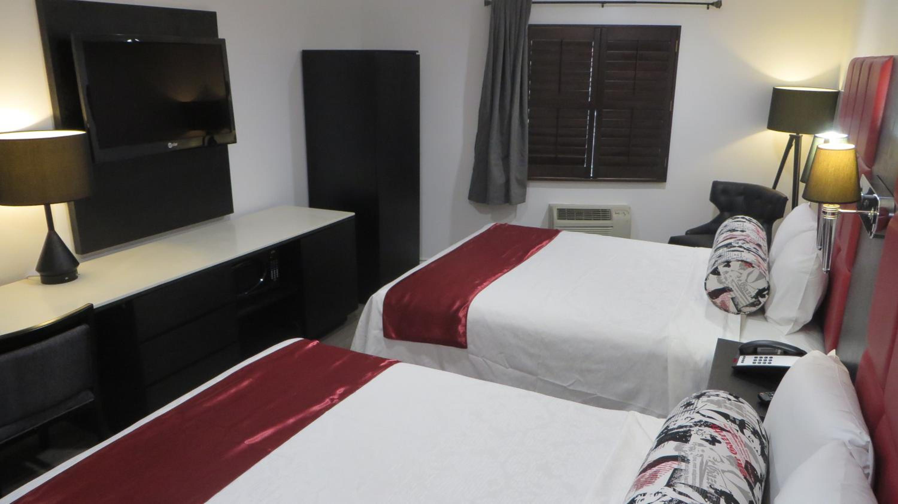Legend Hotel Hollywood