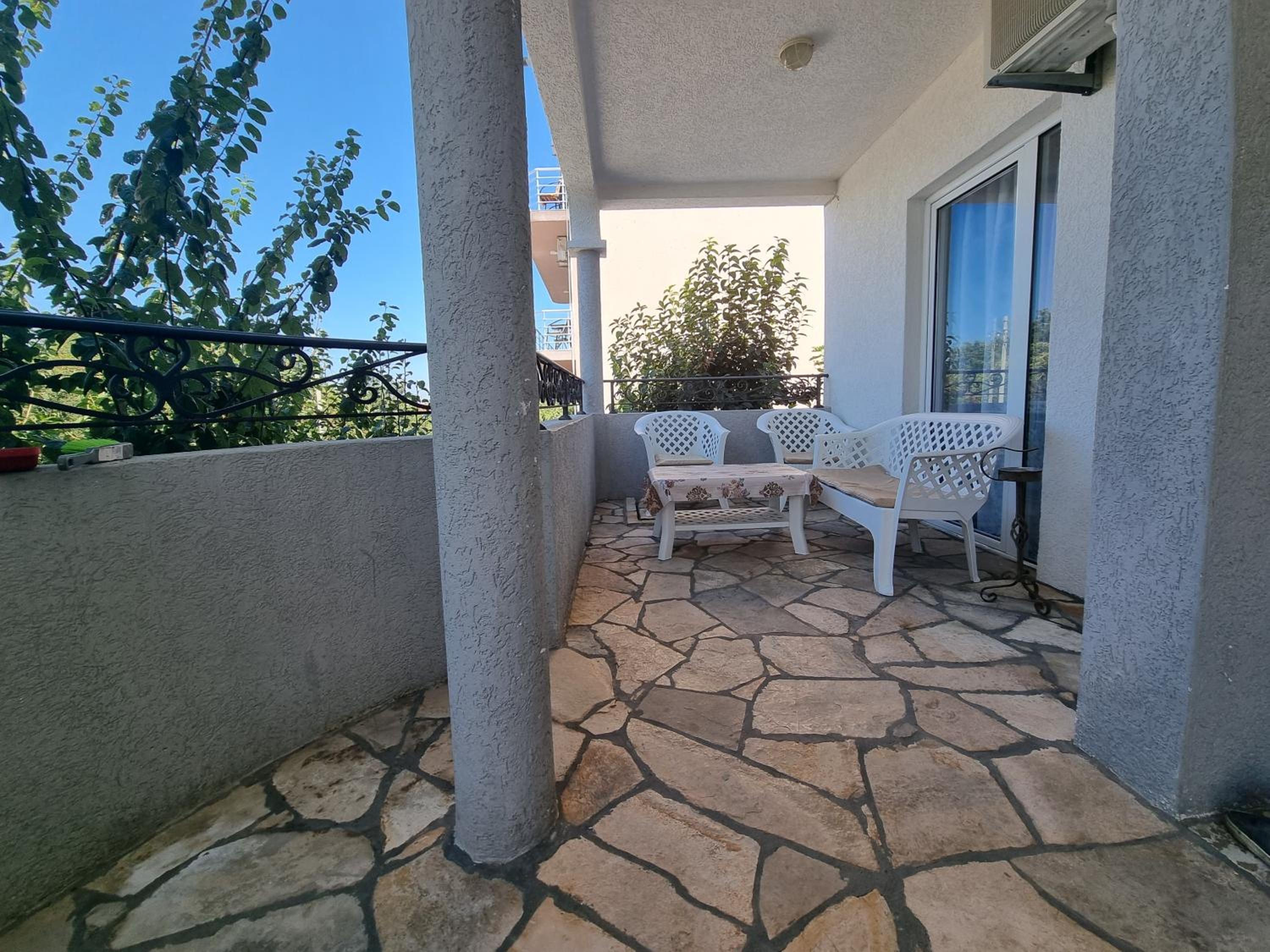 Apartmani MINA