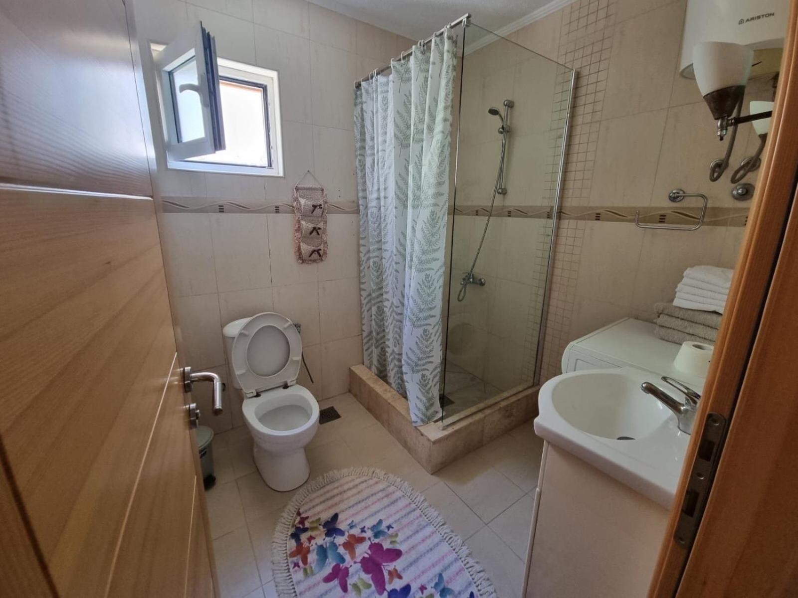 Apartmani MINA