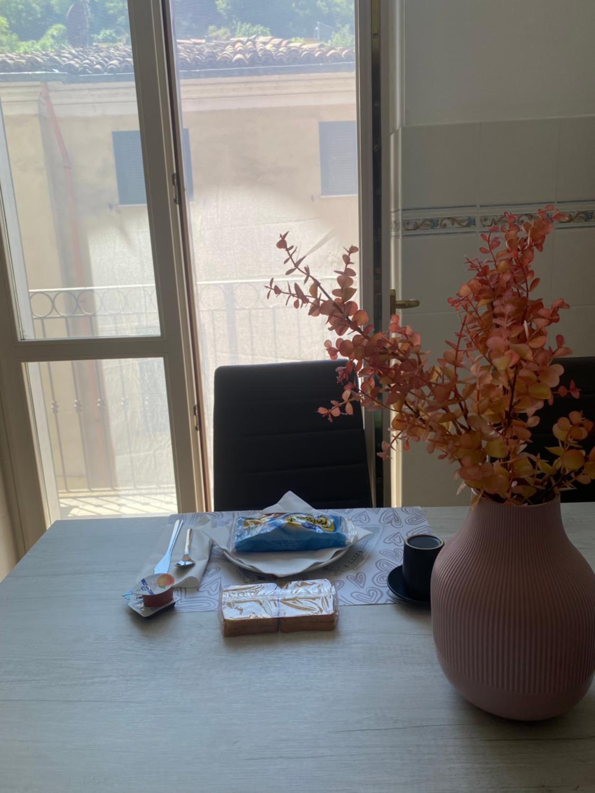 "Coccole nel borgo" 2min to outlet apartment with terrace