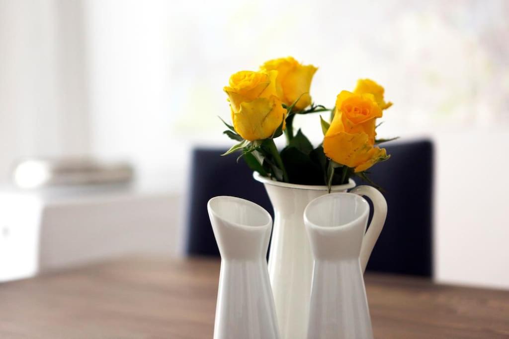 LANG Li by ROCKCHAIR Apartments l SUPERHOST Status l 2 Bedrooms Boxspringbeds in City Center - Cozy Family & Business Flair welcomes you!
