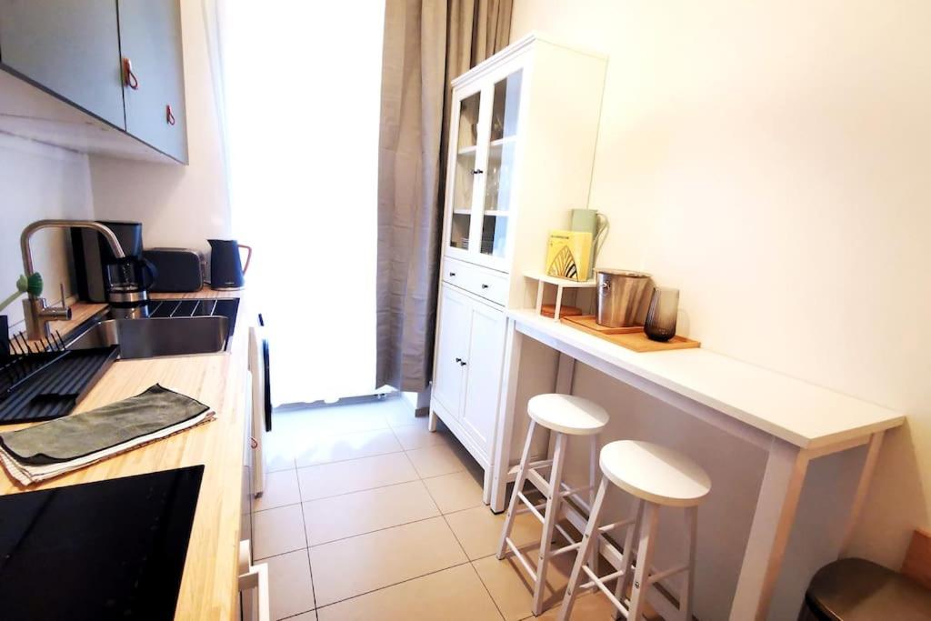 LANG Li by ROCKCHAIR Apartments l SUPERHOST Status l 2 Bedrooms Boxspringbeds in City Center - Cozy Family & Business Flair welcomes you!