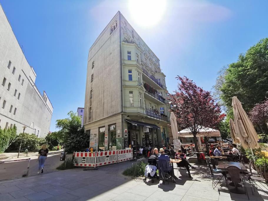 LANG Li by ROCKCHAIR Apartments l SUPERHOST Status l 2 Bedrooms Boxspringbeds in City Center - Cozy Family & Business Flair welcomes you!