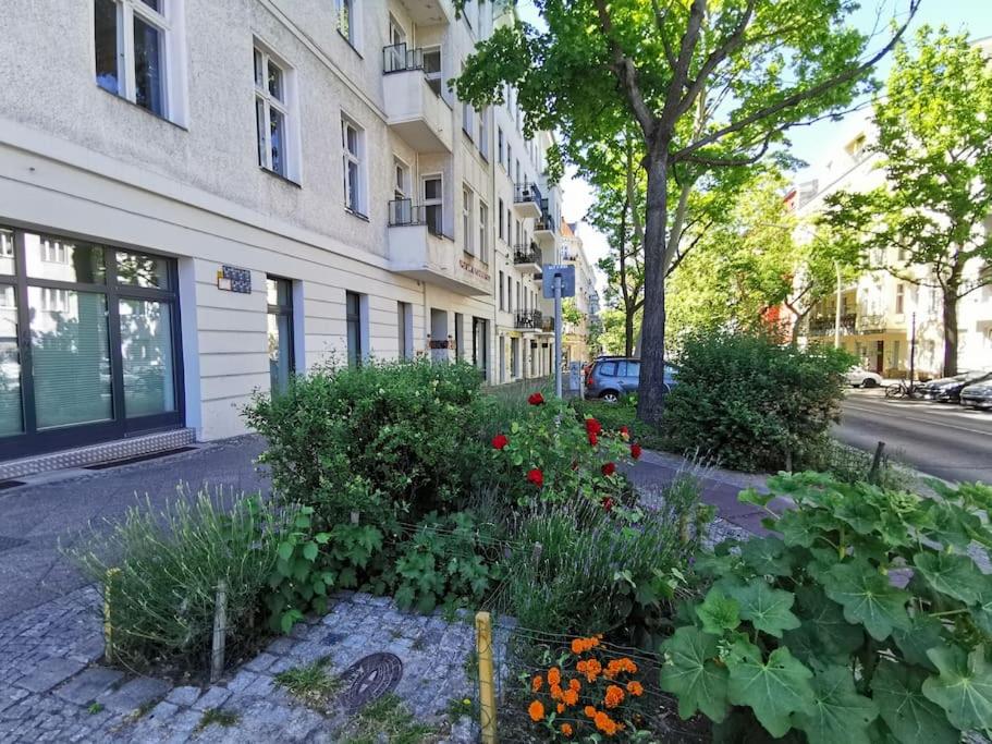LANG Li by ROCKCHAIR Apartments l SUPERHOST Status l 2 Bedrooms Boxspringbeds in City Center - Cozy Family & Business Flair welcomes you!