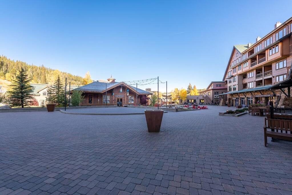 Hotel Ski-in / Ski-out 1 Bedroom Condo At The Base Of Winter Park Resort