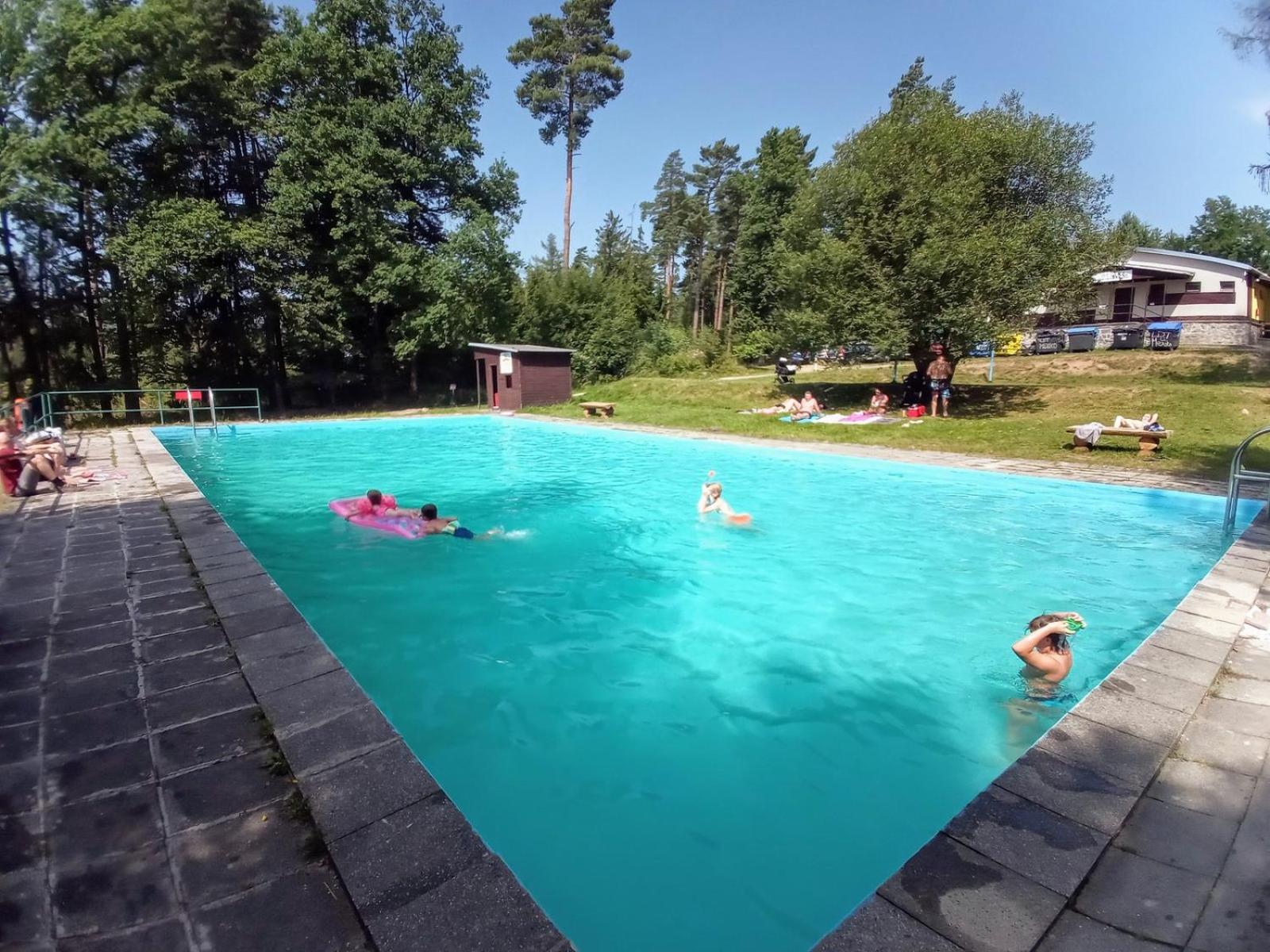 Glamping Hnačov