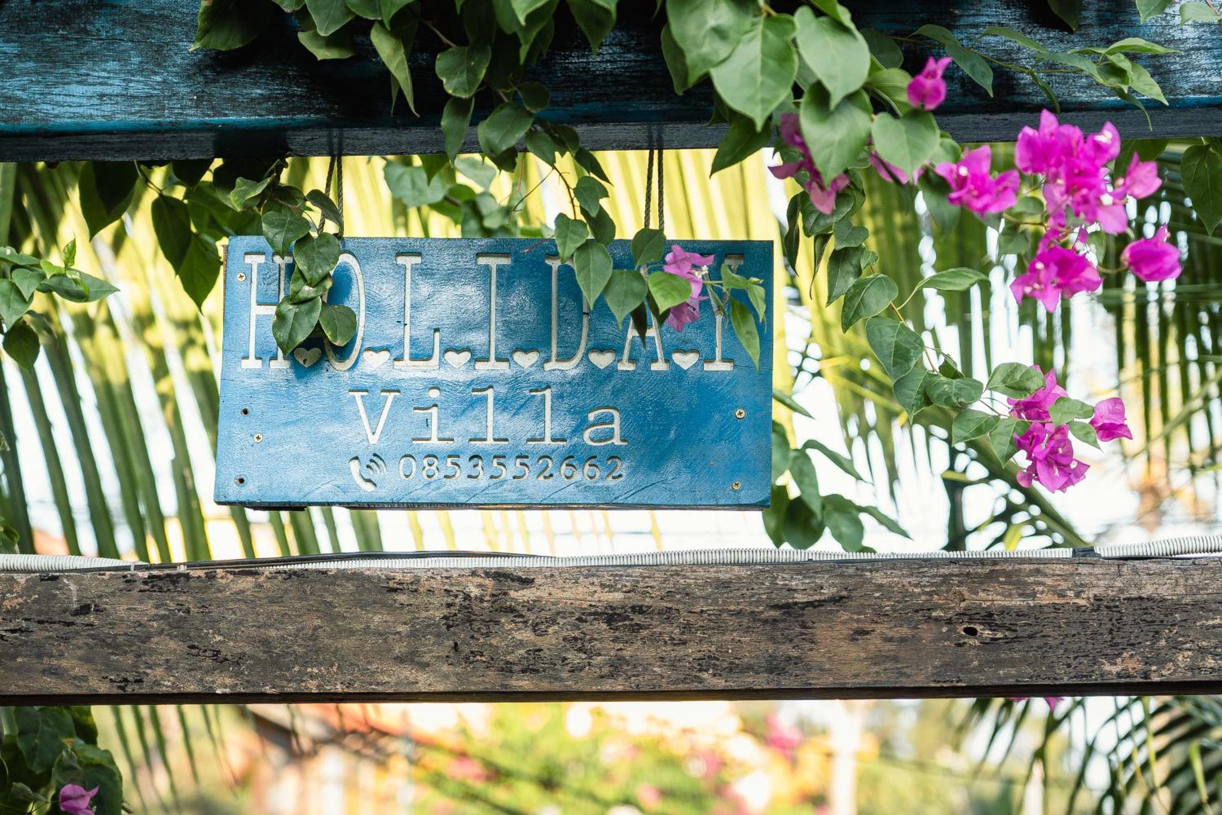 Holiday Villa 6BR Beachfront, Pool, Sauna An Bang Beach