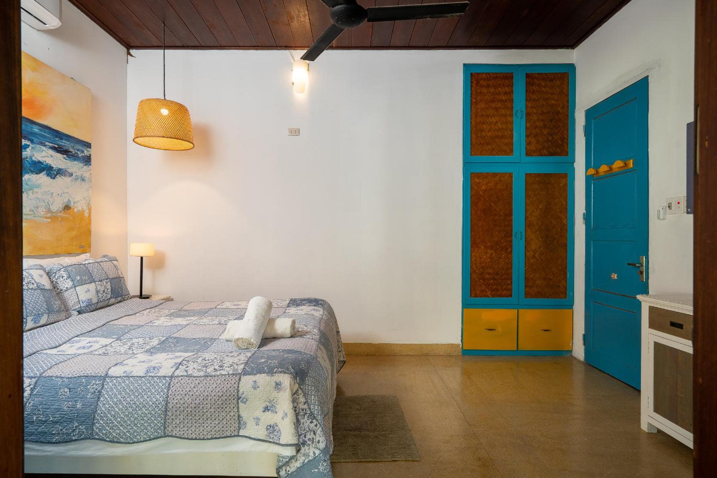 Holiday Villa 6BR Beachfront, Pool, Sauna An Bang Beach