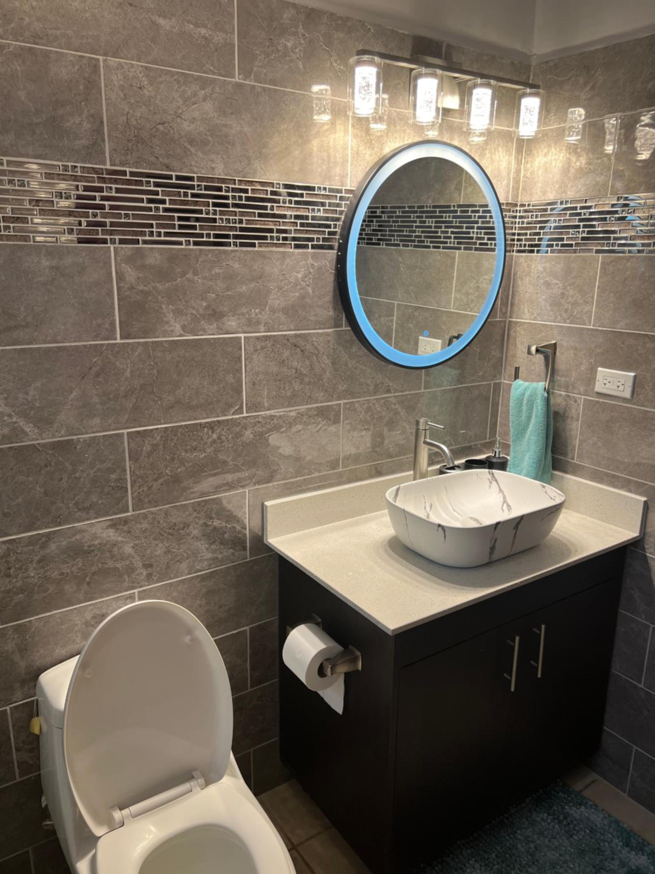 Turquoise Deep Dive Single Storey Condo