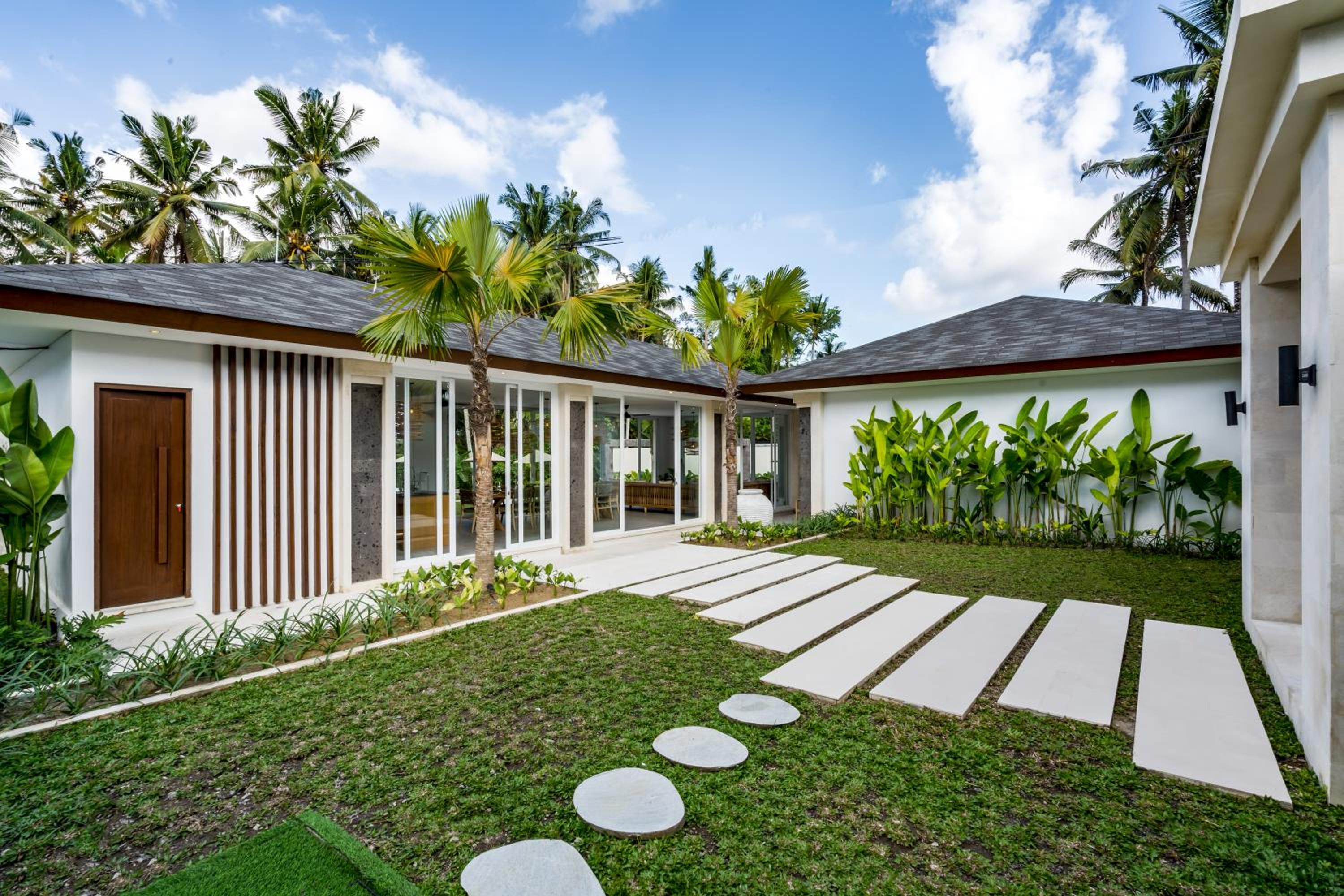 Villa Cinnal by BaliSuperHost