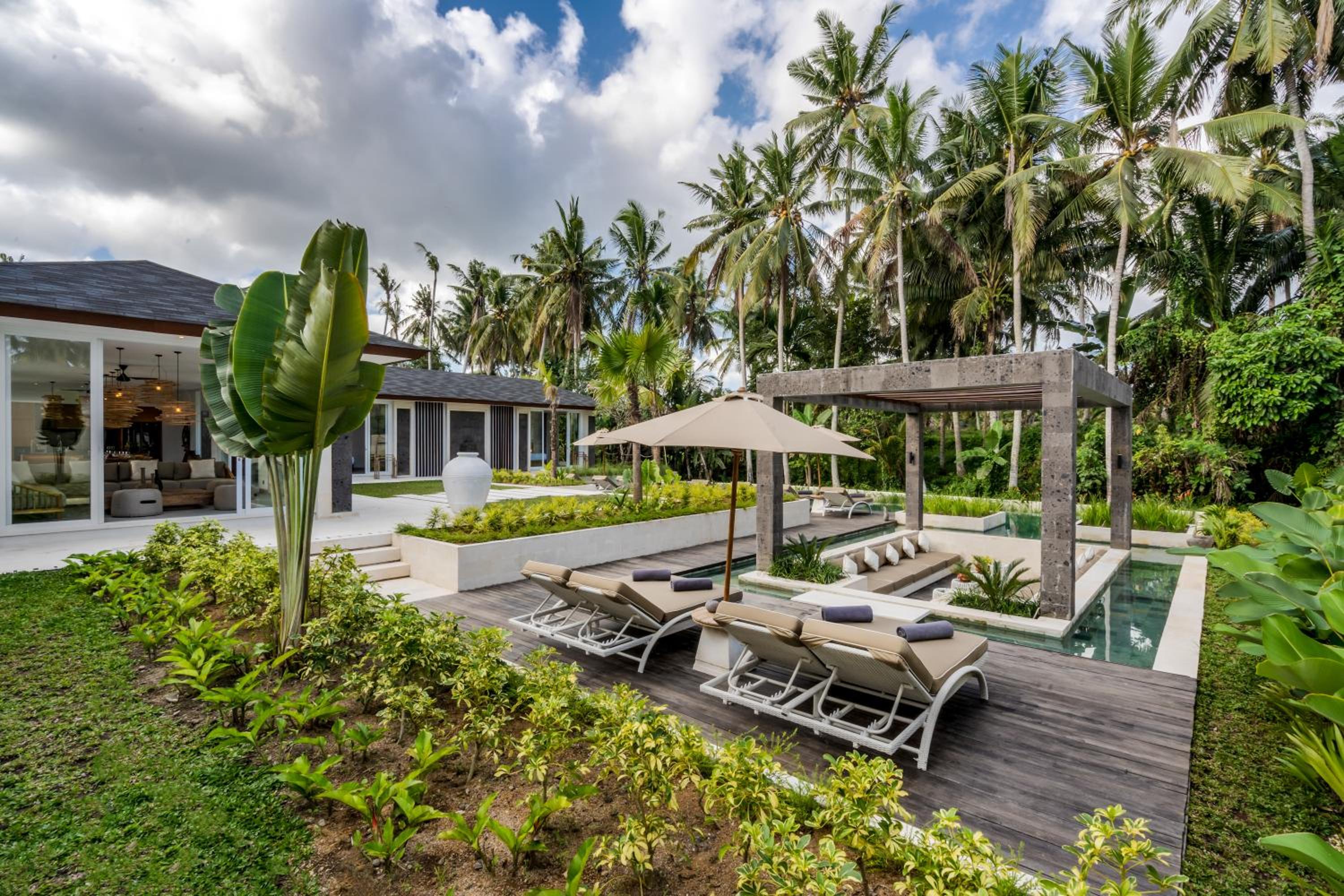 Villa Cinnal by BaliSuperHost