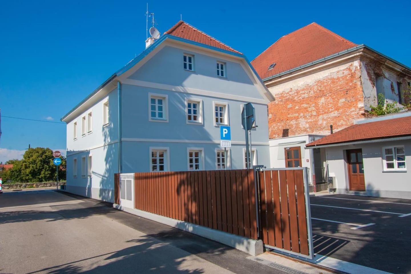 Apartmani Kac