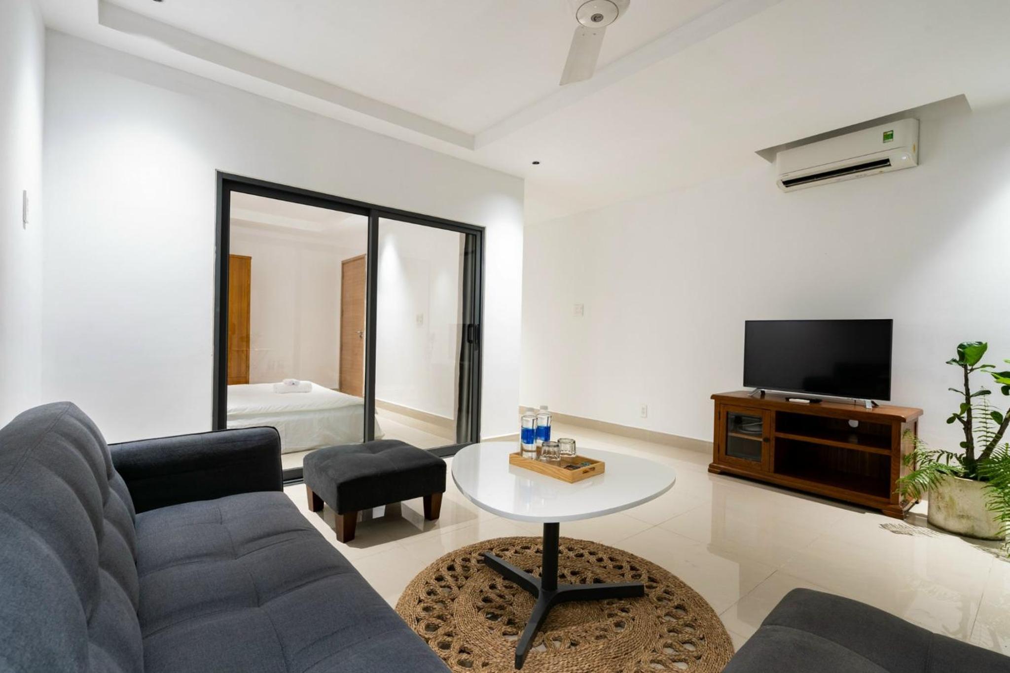 Tin Tin Apartment
