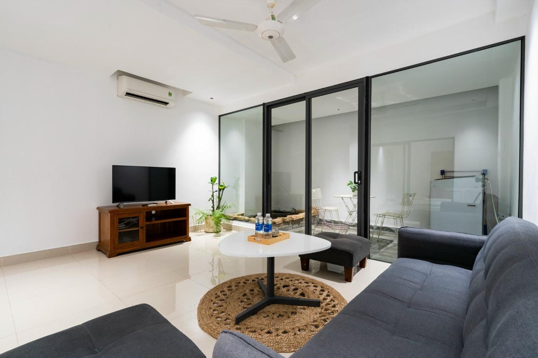 Tin Tin Apartment