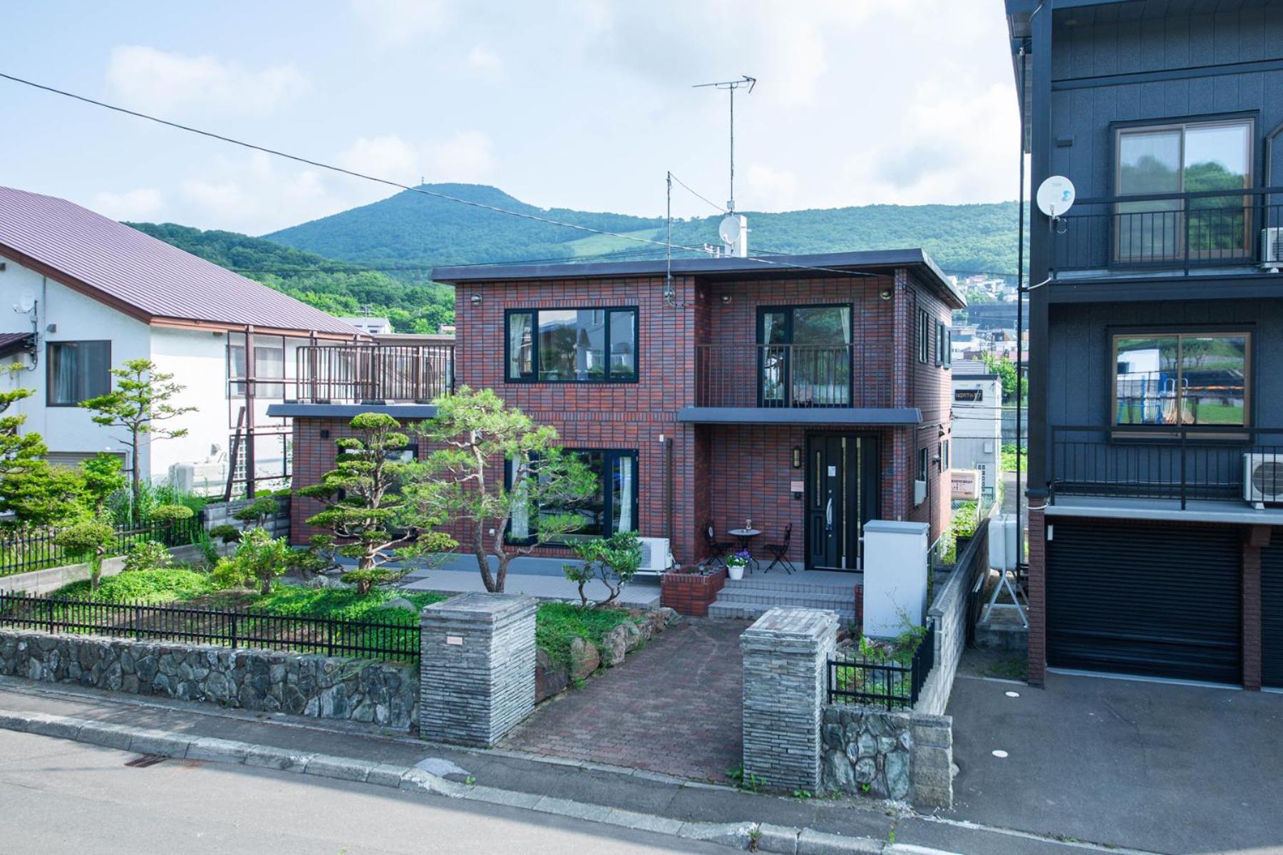 The Villa Moiwa - Image 1